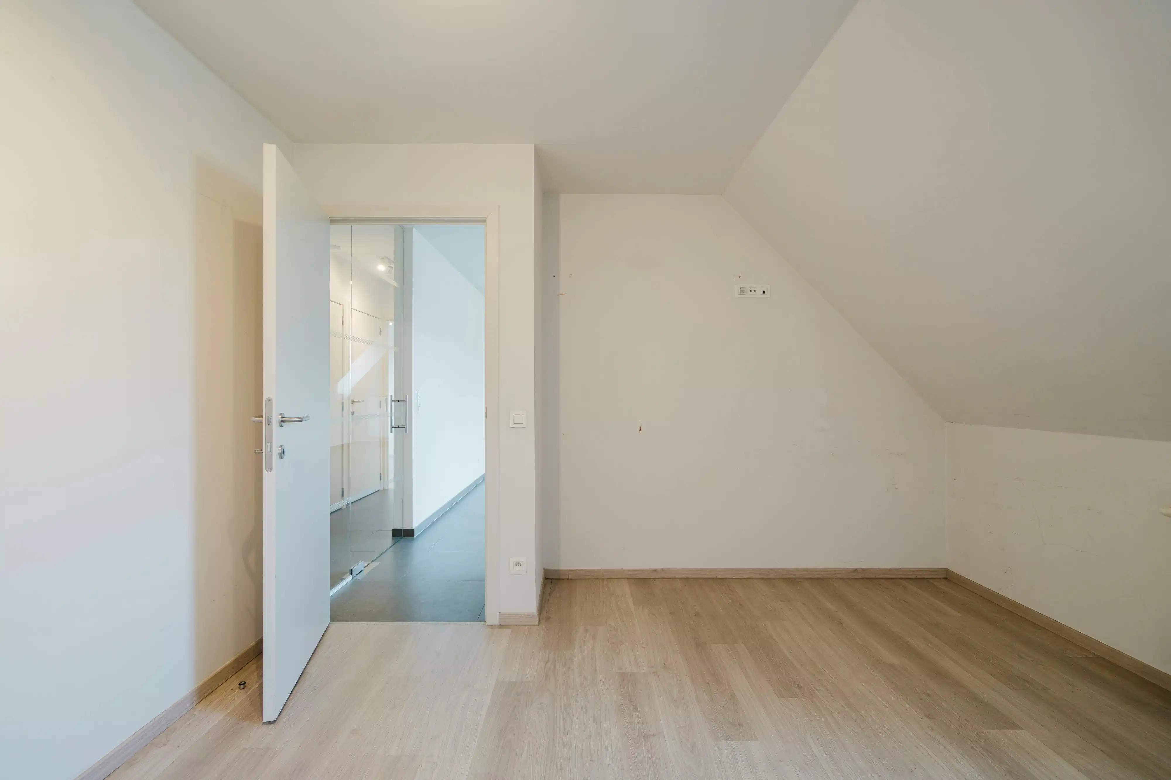 2-slaapkamerappartement te koop in Harelbeke foto 14