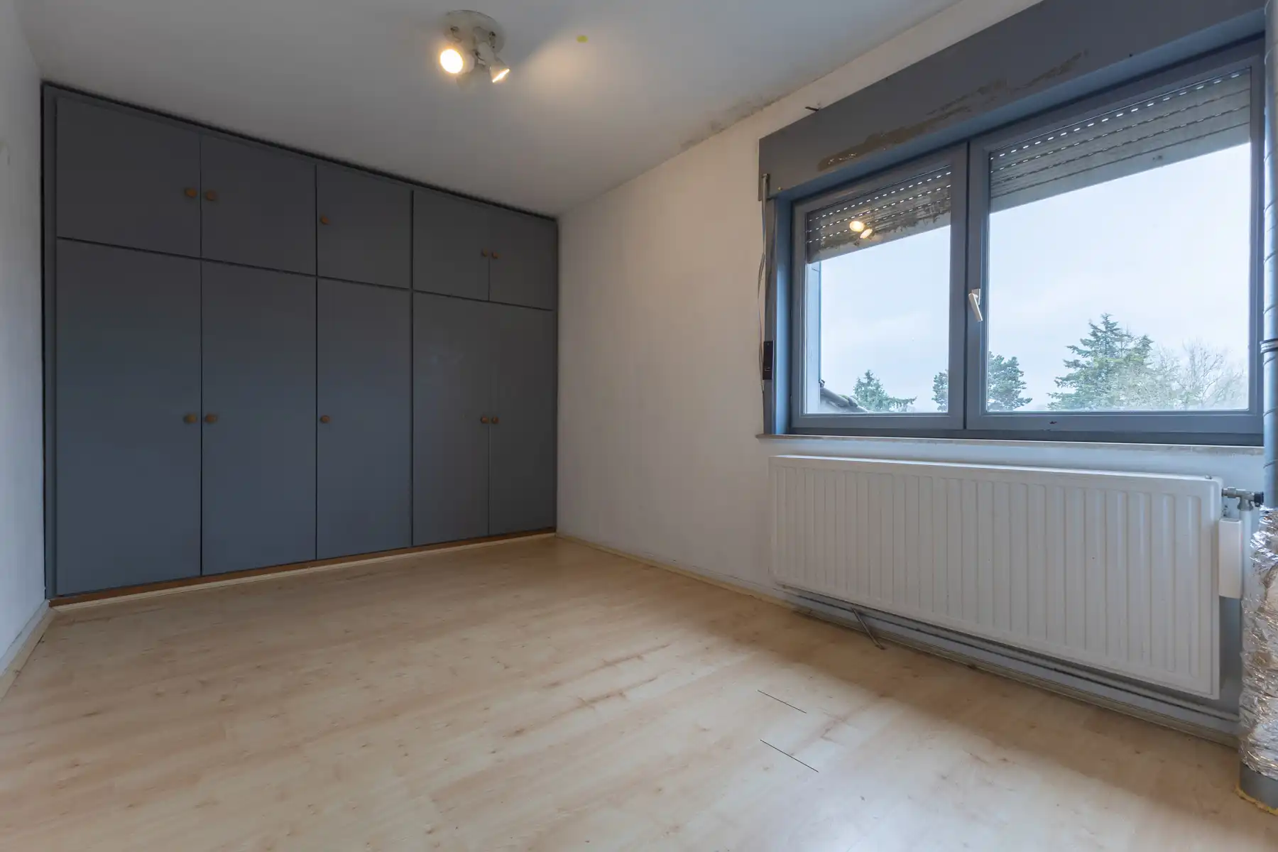 Ruime en gunstig gelegen woning met 3 slaapkamers en garage foto 18