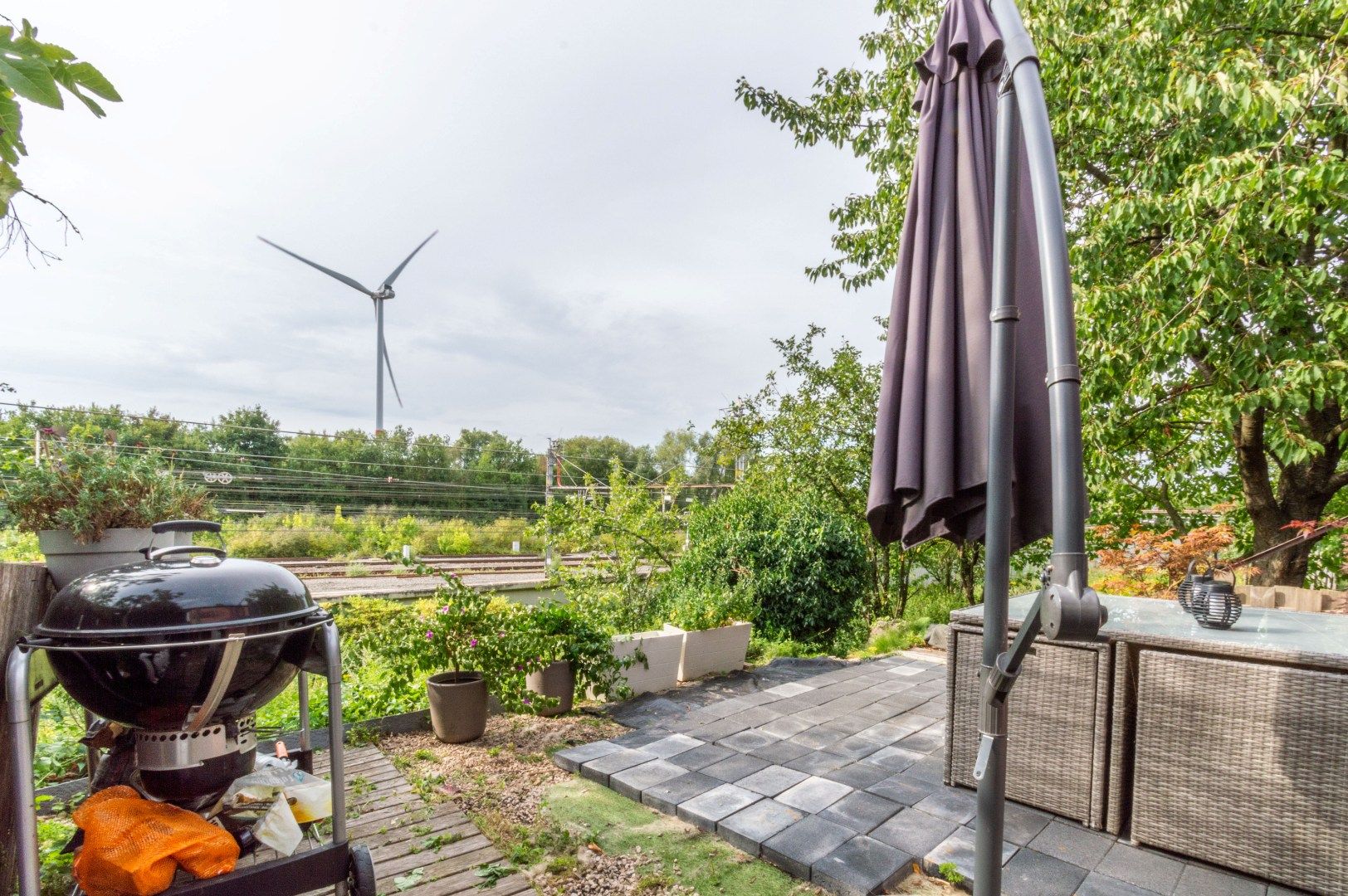 4-GEVEL WONING MET 4 SLAAPKAMERS + 2 BADKAMERS ! foto 14