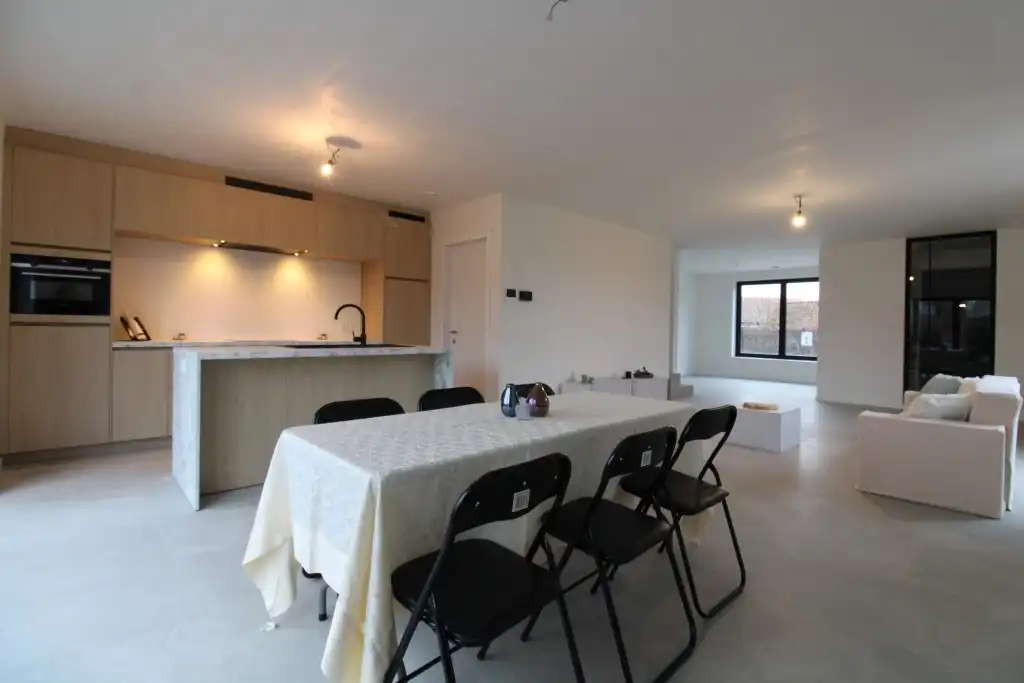 VOLLEDIG AFGEWERKTE INSTAPKLARE HOB BEN woning op 428m2 foto 5