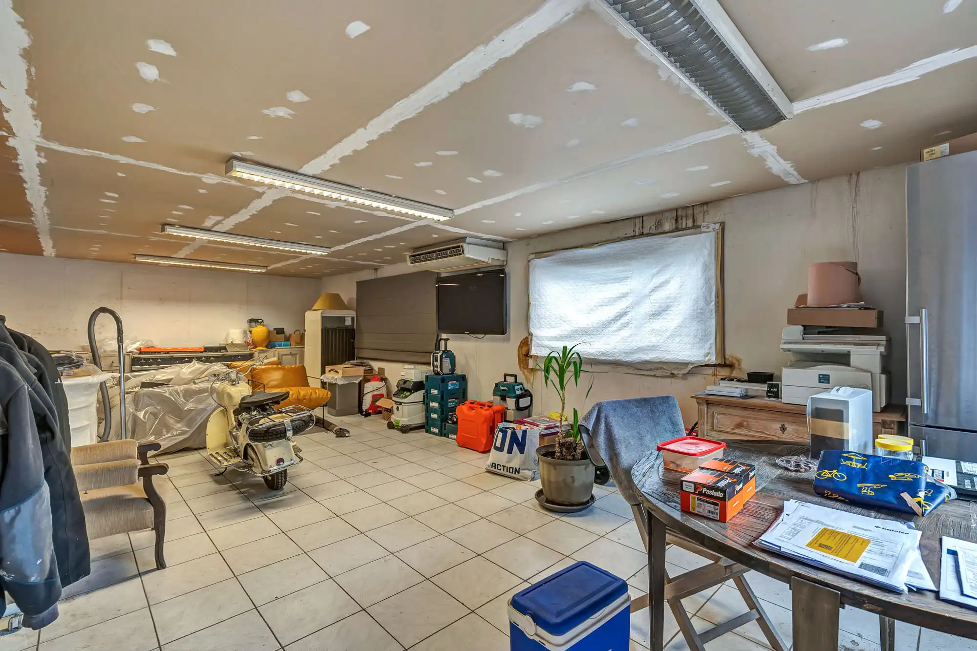 Loods (600m²)  met woonmogelijkheid op rustige locatie foto 11