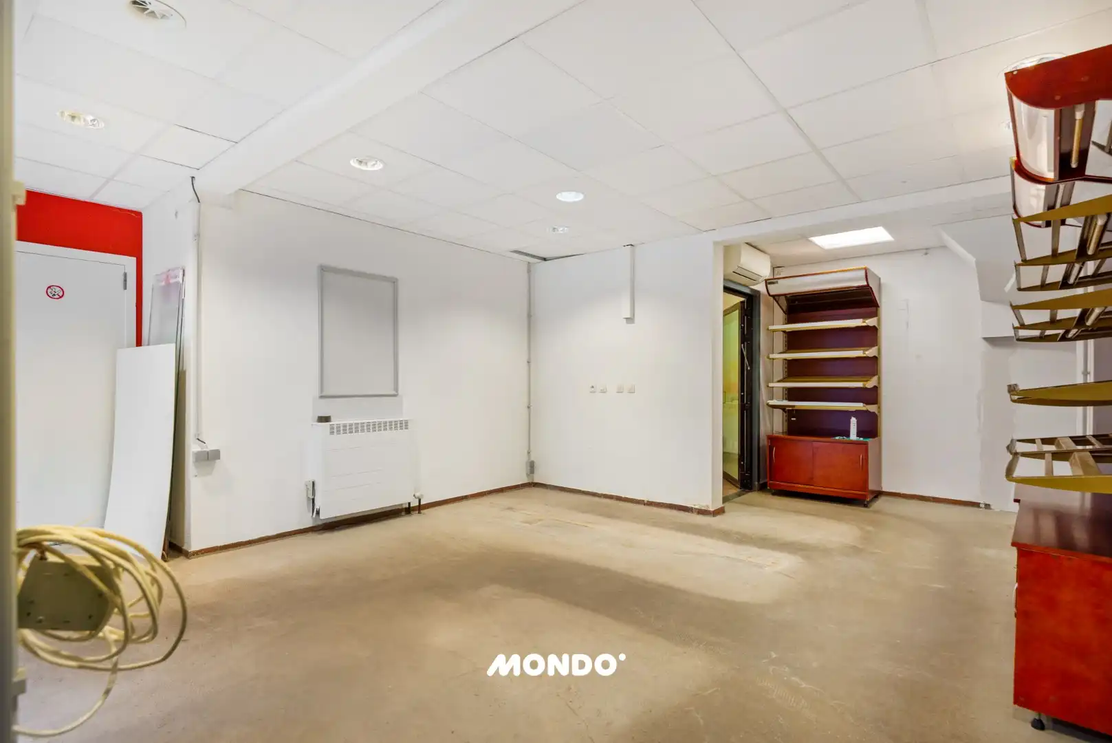 Kantoor- of winkelruimte n het centrum van Wolvertem (Meise) foto 4