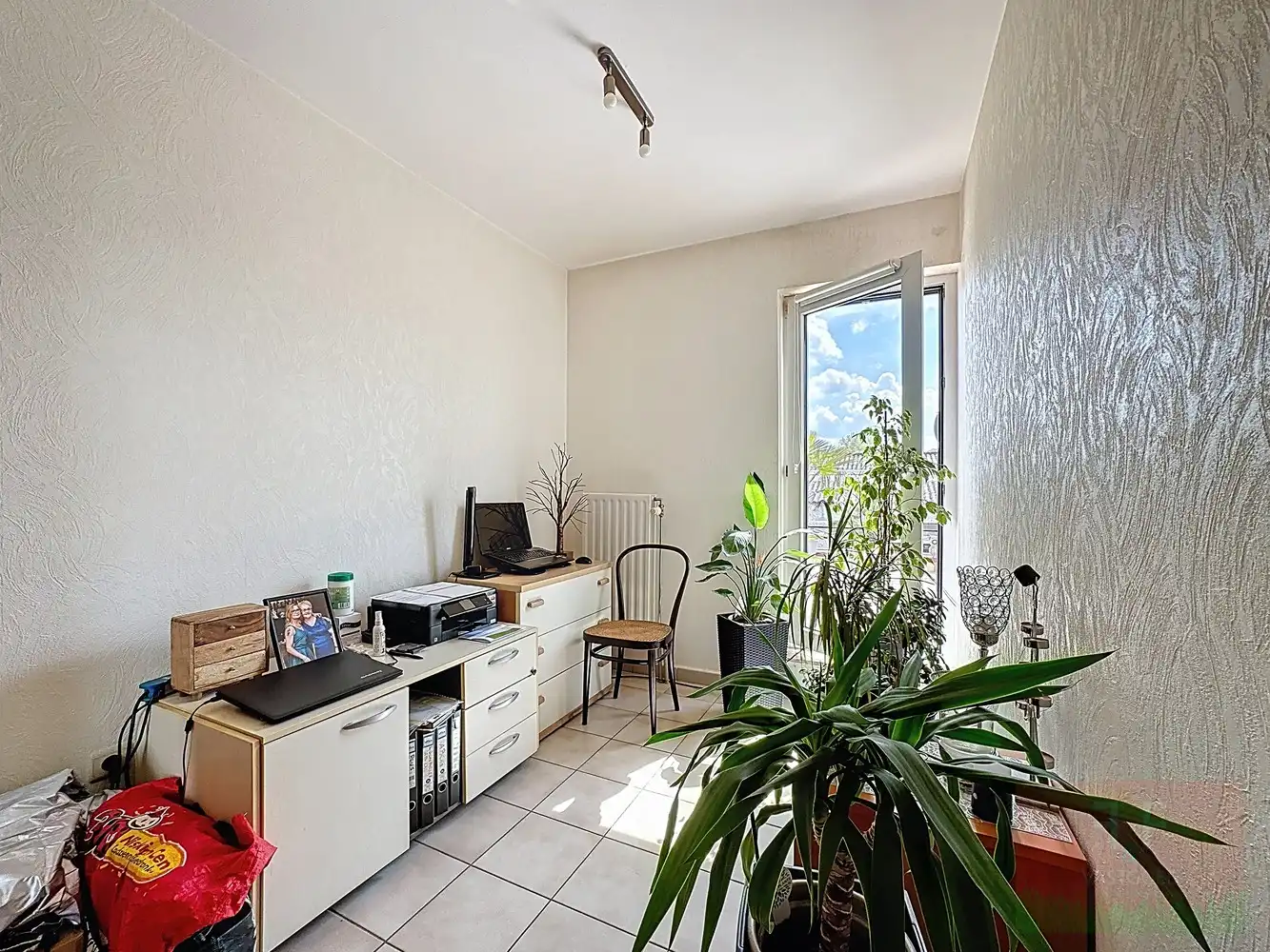 Instapklaar appartement met 2 kamers en terras te Sint-Lievens-Houtem foto 13