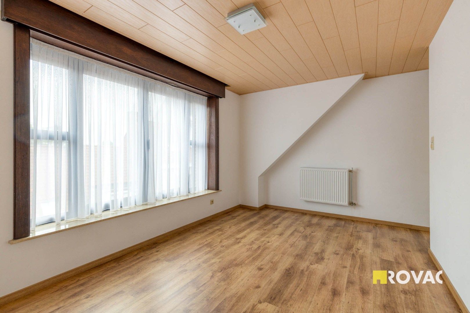 Polyvalente eigendom handelsruimte met woonst. Garage mogelijk foto 19