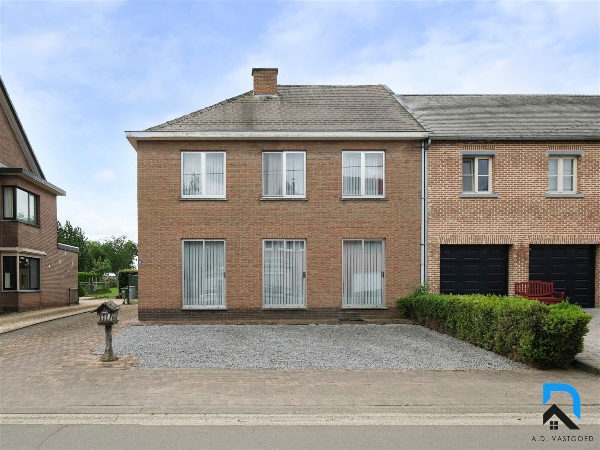 Ruime woning met 4 slaapkamers in het groen foto 36