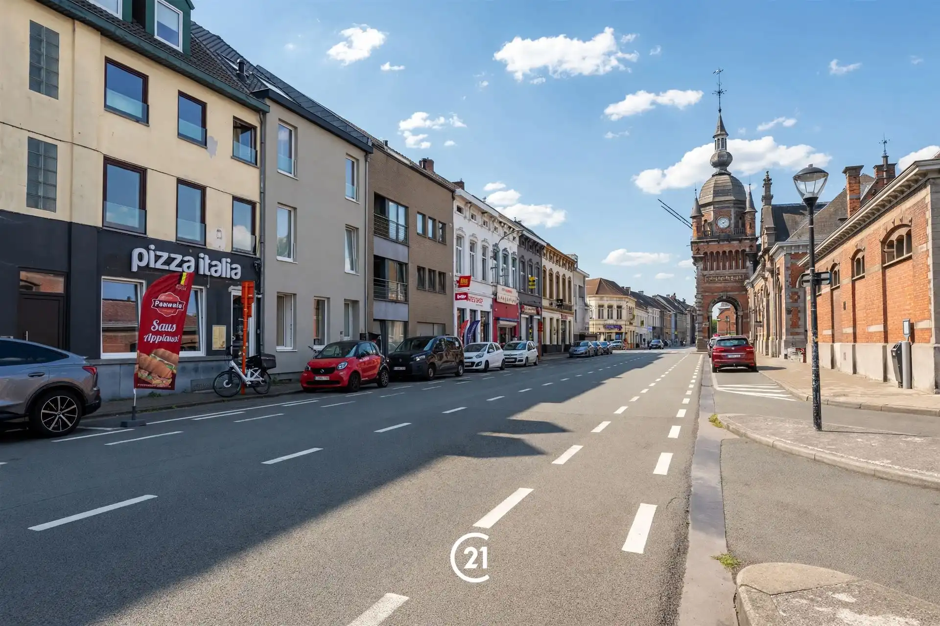 Handelspand met woonst op het Stationsplein in Oudenaarde! foto 2