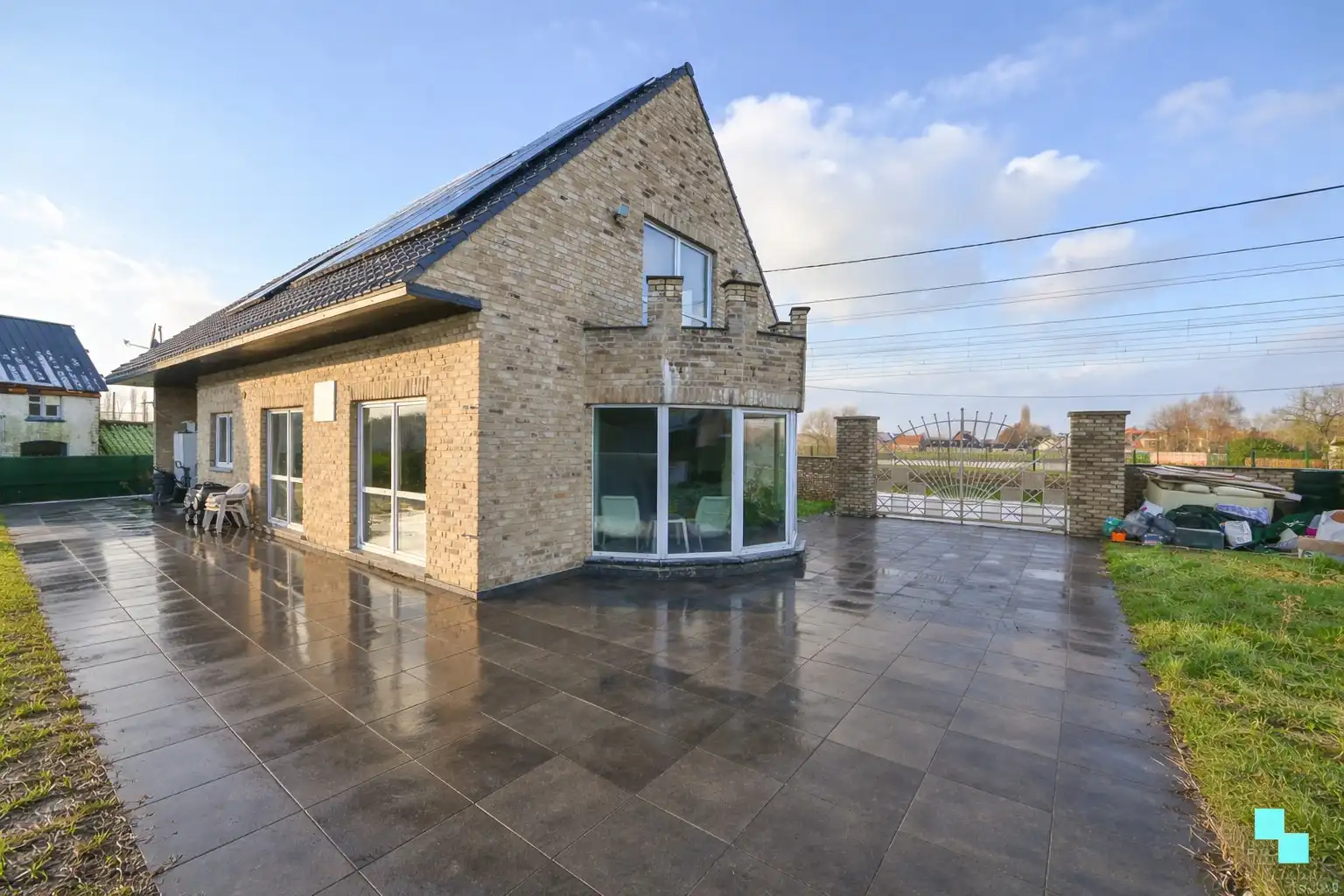 Vrijstaande woning op een afgelegen weg in Desselgem! foto 13