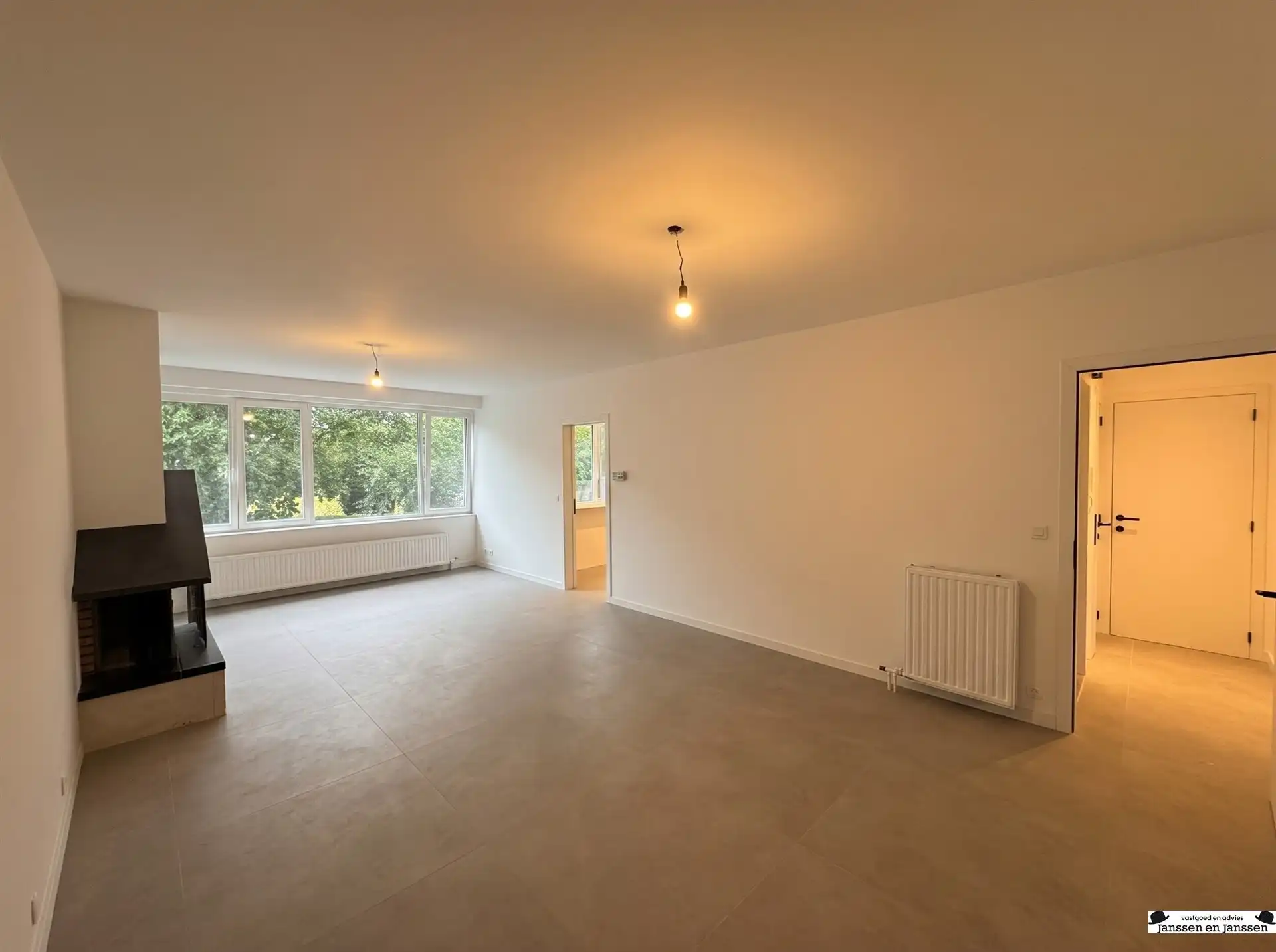 Instapklaar 2-slaapkamerappartement foto 4