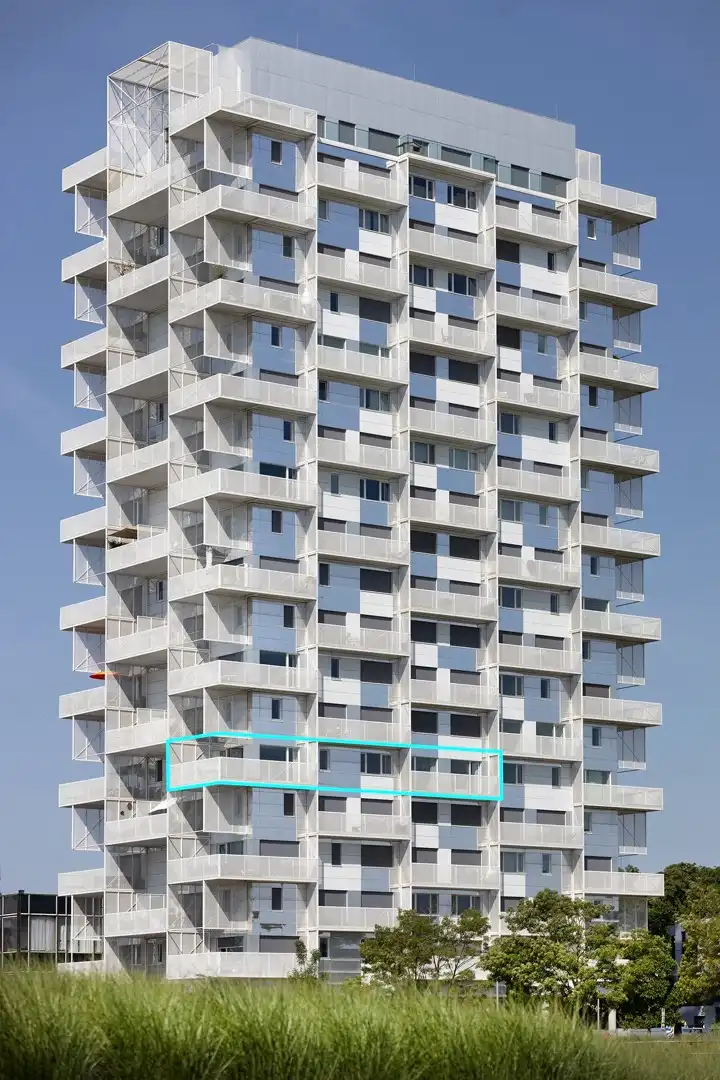 Lichtrijk wonen op de 5de verd. van een iconische woontoren. foto 6