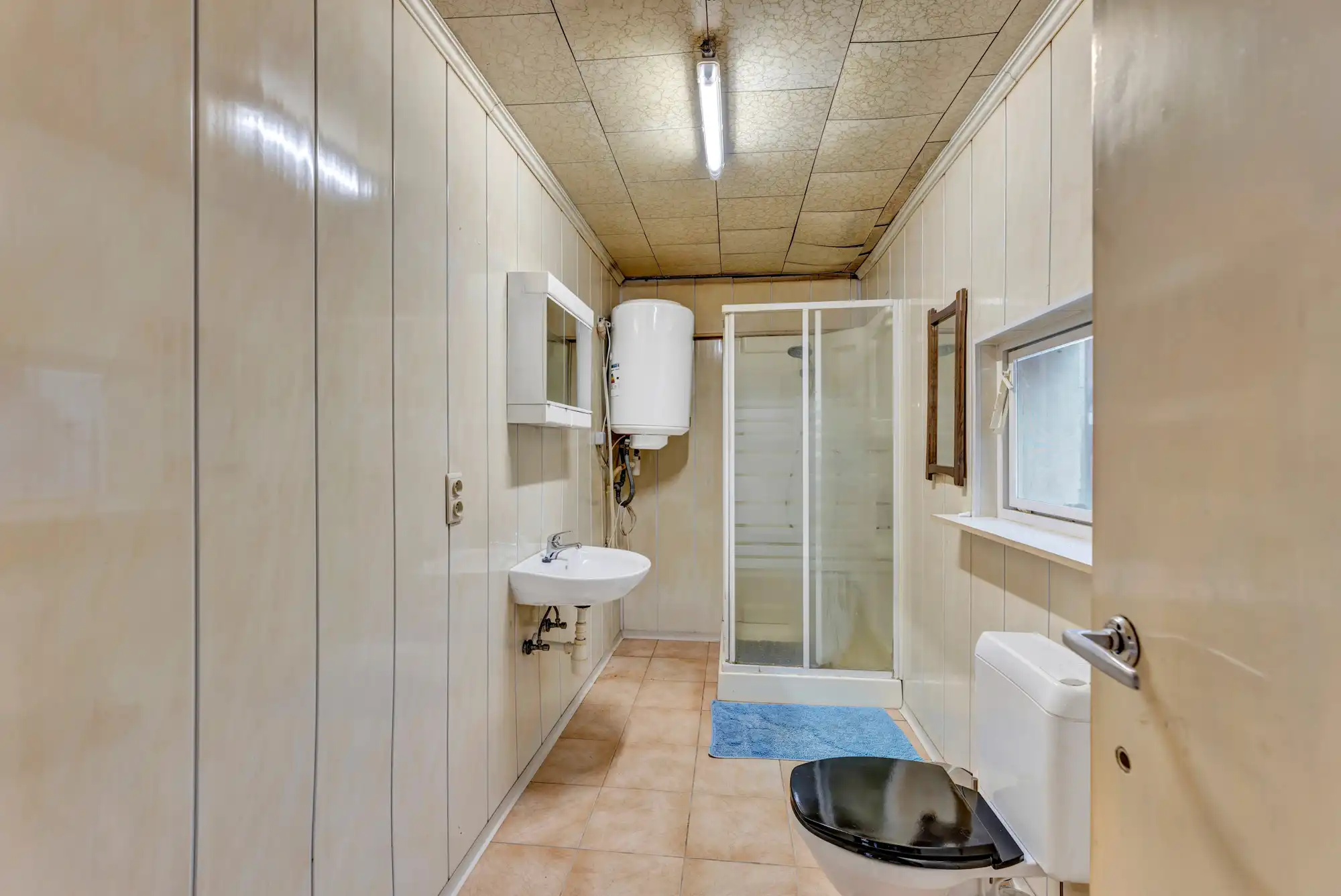 Te renoveren woning foto 10