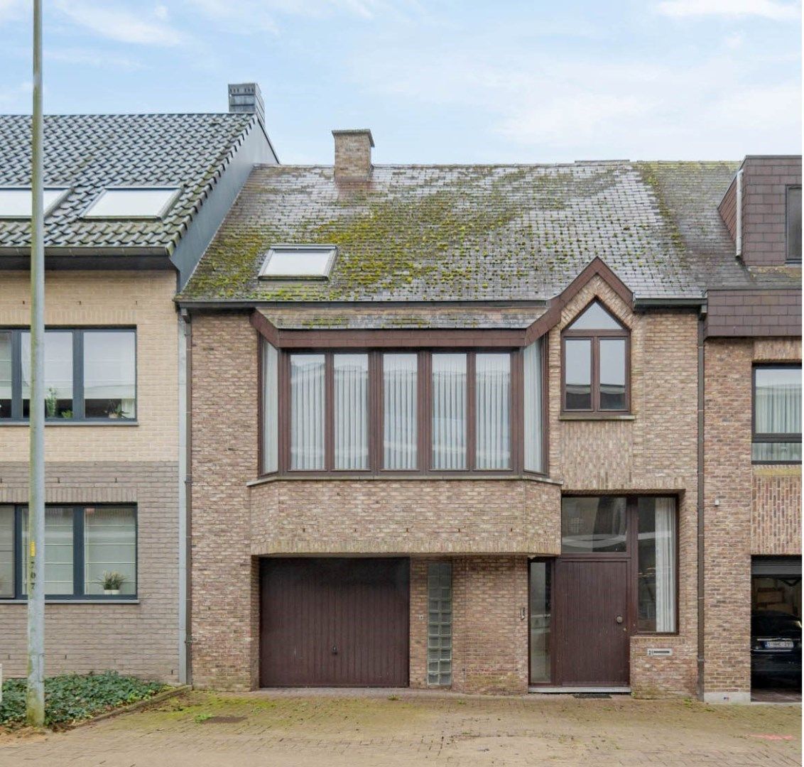 NIEUWE VOORWAARDEN! Energiezuinige bel-etagewoning met patio en terras op unieke locatie,ideaal voor gemengd gebruik wonen/beroepsdoeleinden. foto {{pictureIndex}}