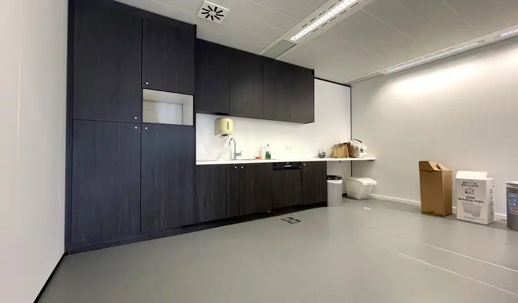 Atlantic House Antwerpen - kantoren te huur foto 9