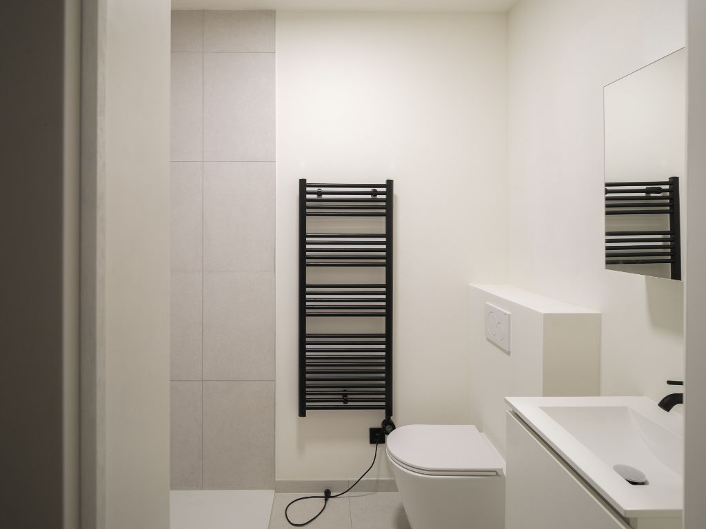 Gerenoveerd 1 slpk appartement met tuin nabij station Gent Sint-Pieters foto 12