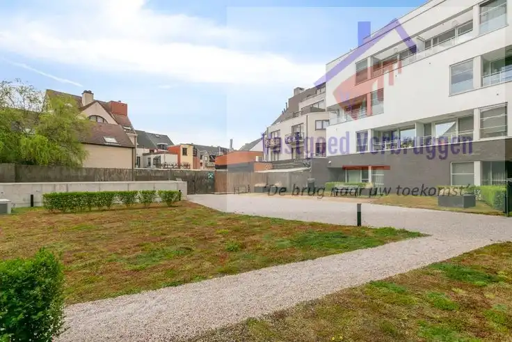 Moderne assistentieflat op toplocatie in centrum Aalst foto {{pictureIndex}}