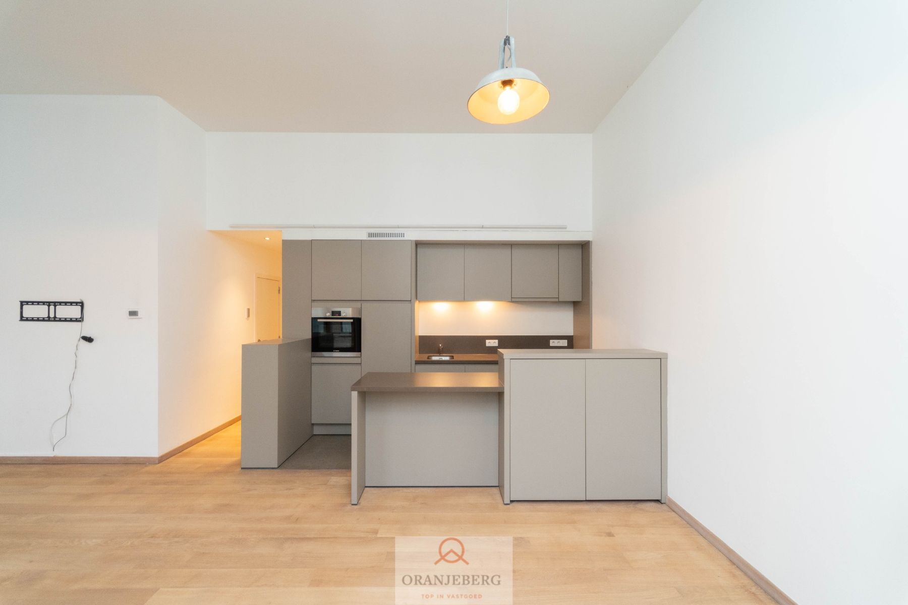 Luxueus ruim twee-slaapkamer appartement in Herenhuis - centrum Gent foto 11