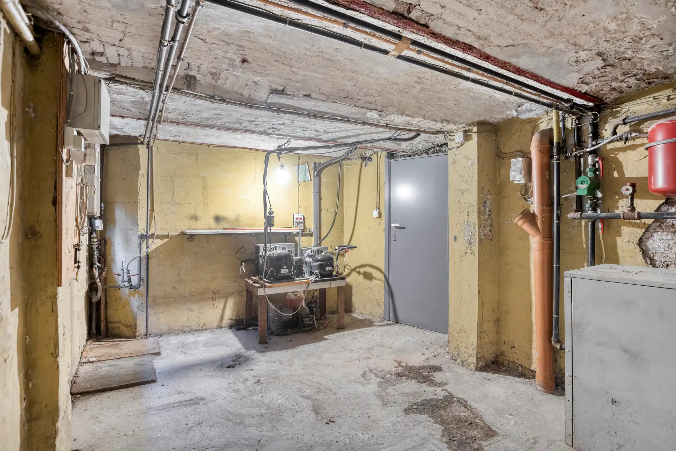 Te renoveren handelshuis nabij Beursplein te Brugge foto 21