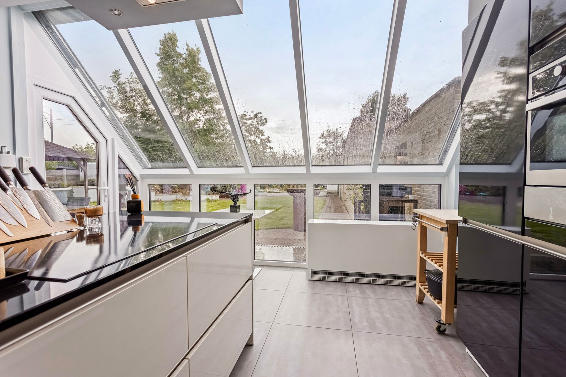 Instapklare OB met 4 kamers, garage, tuin en zonnepanelen foto 8