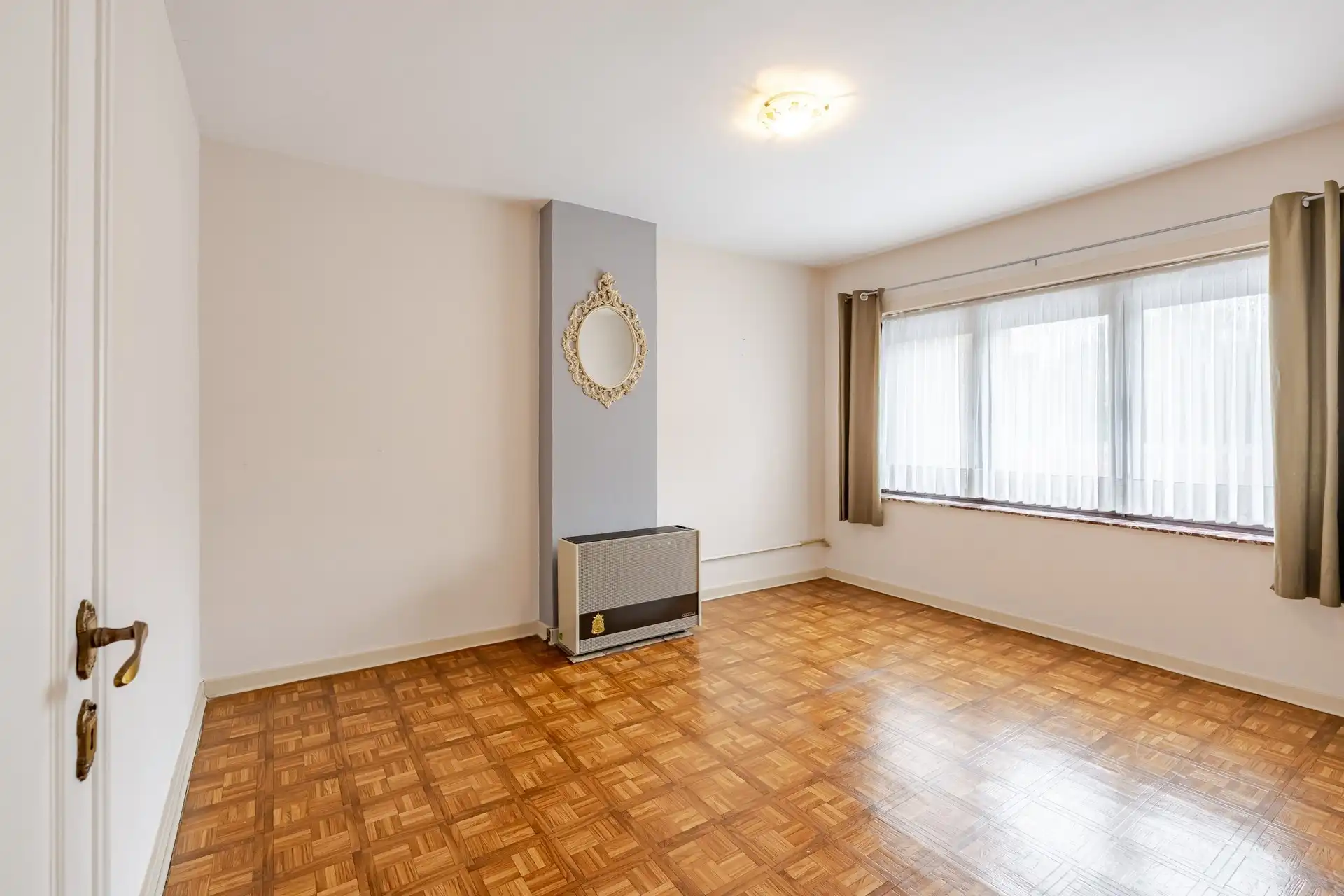 Instapklare gezinswoning met 4 slaapkamers  foto 15