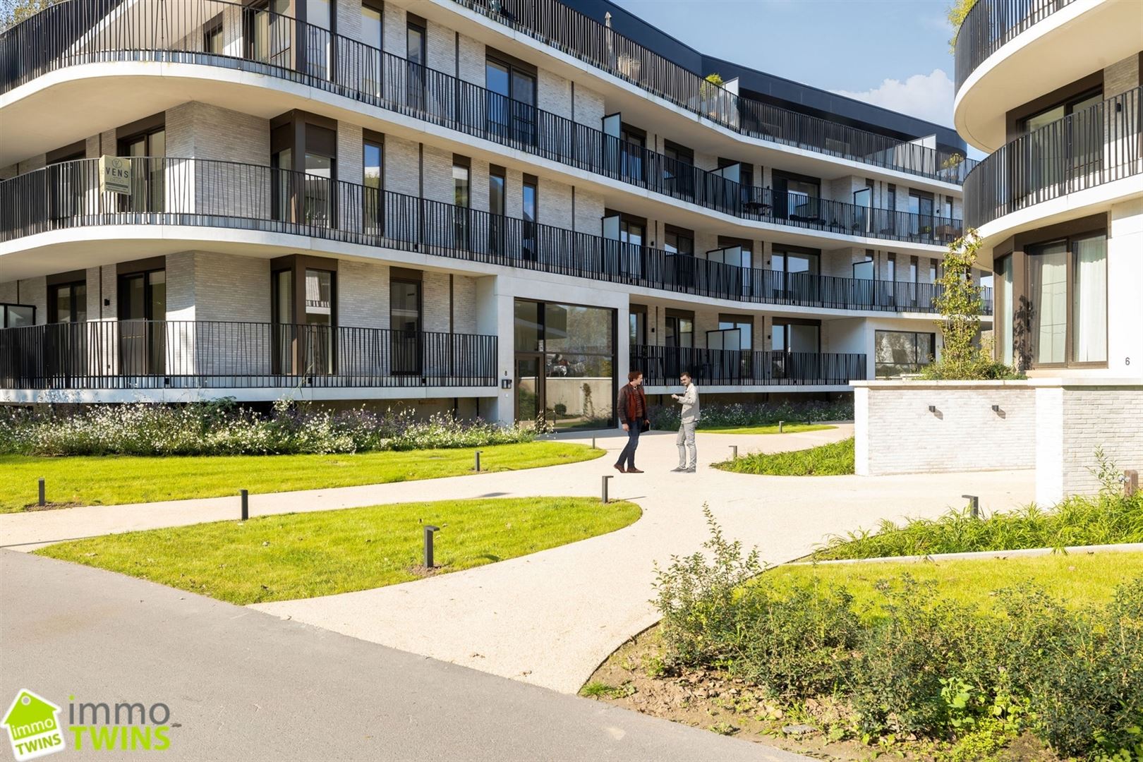 Prachtige assistentiewoning gelegen midden in het groen te Hamme foto 2