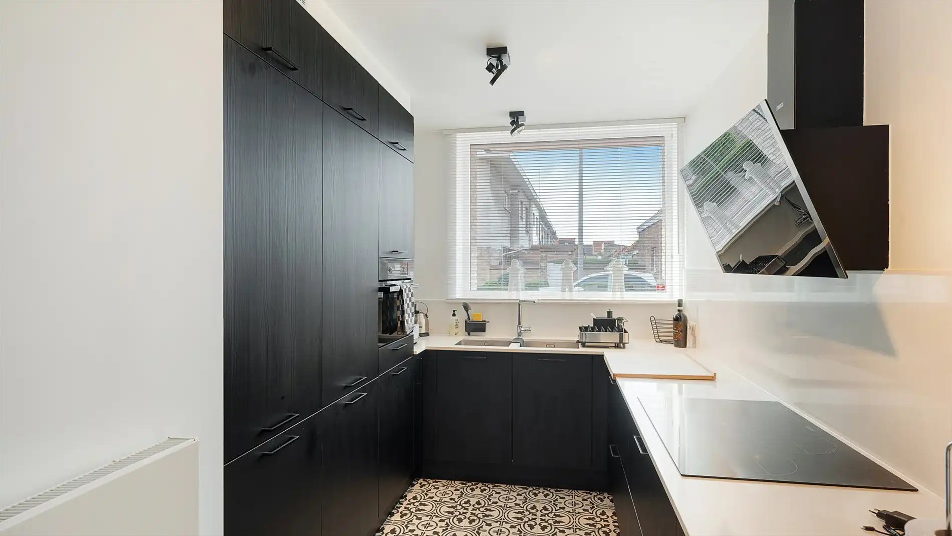 Ruime, recente woning op uitstekende ligging foto 8