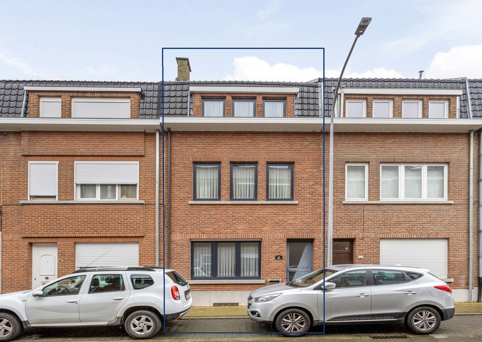 Hoofdfoto van de publicatie: Centrum Halle: rijwoning met 2 slkmr (mogelijkheid 4)