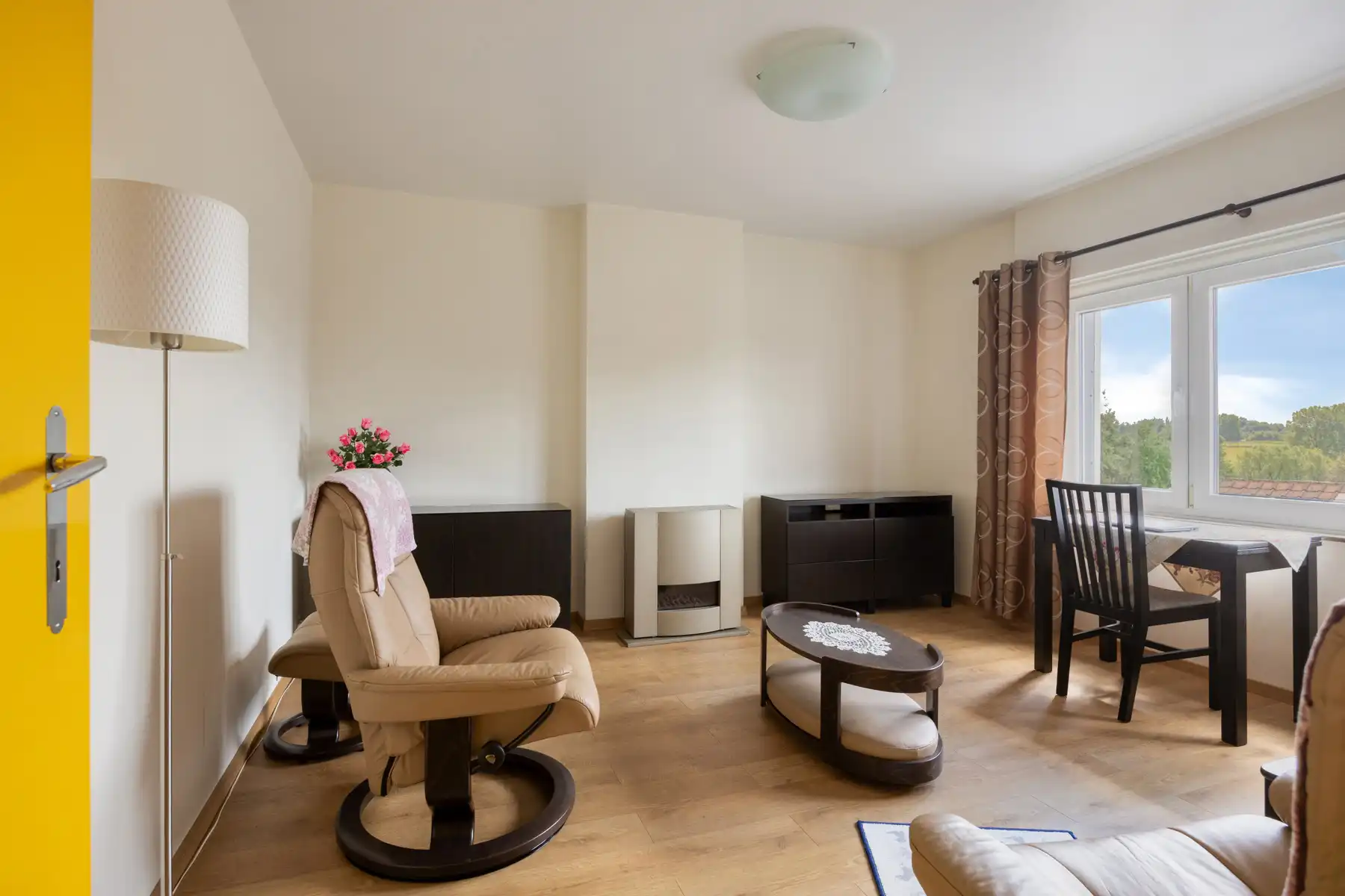 CHARMANTE WONING MET VEEL POTENTIEEL TE KOOP IN REGIO ASSE foto 14