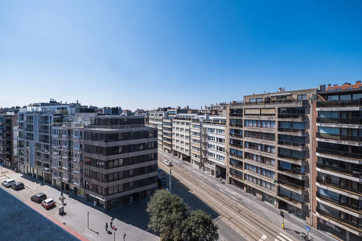 Ruim en jong appartement op centrale ligging! foto 35