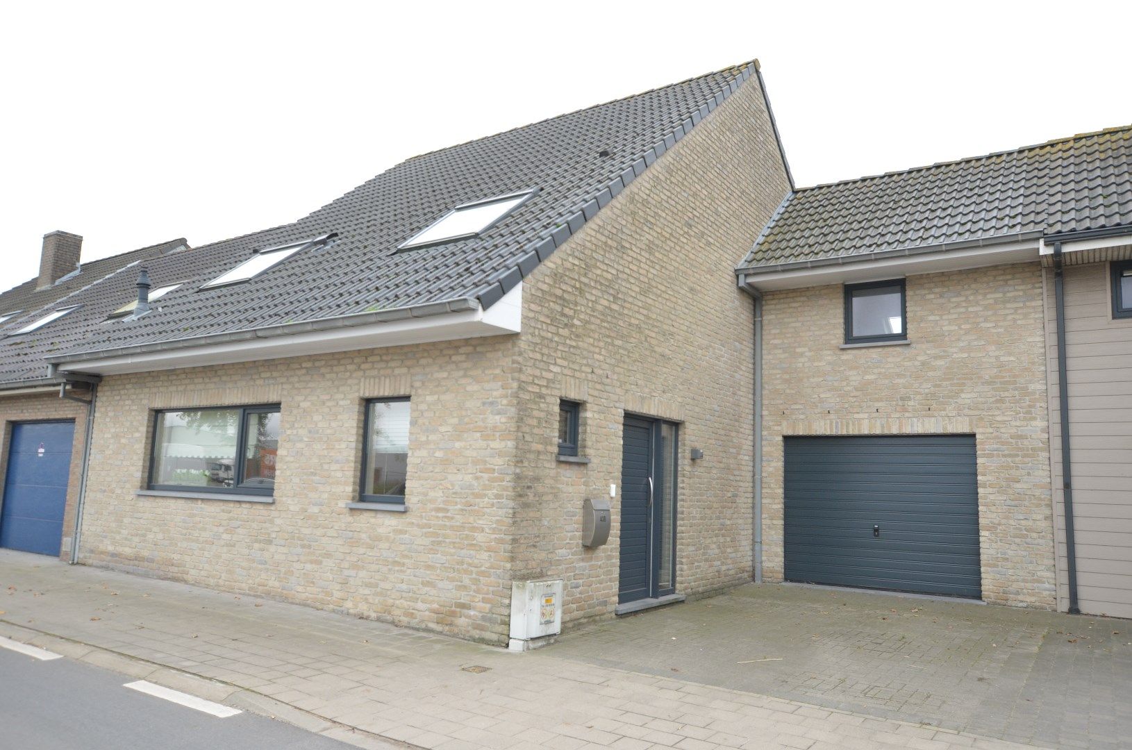 Zeer ruime goed onderhouden woning (12m gevel) foto 1