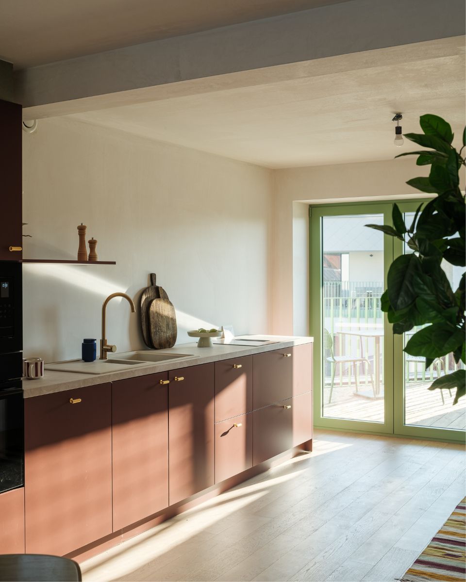 Gerenoveerd 2 slpk appartement met terras te Destelbergen foto 3