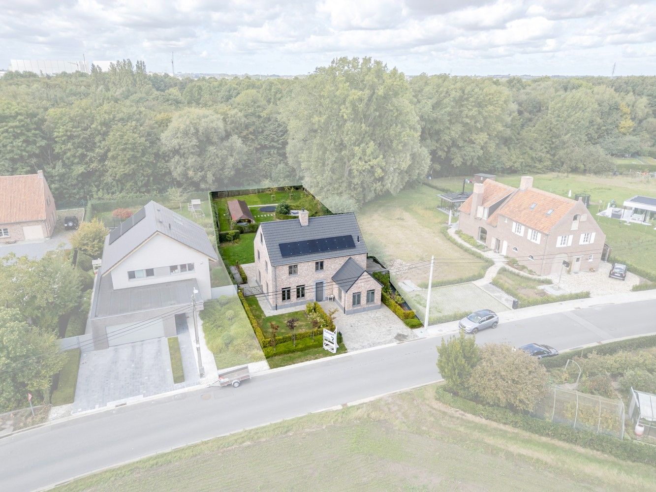 Prachtige woning met landelijk karakter te Wielsbeke. foto 2