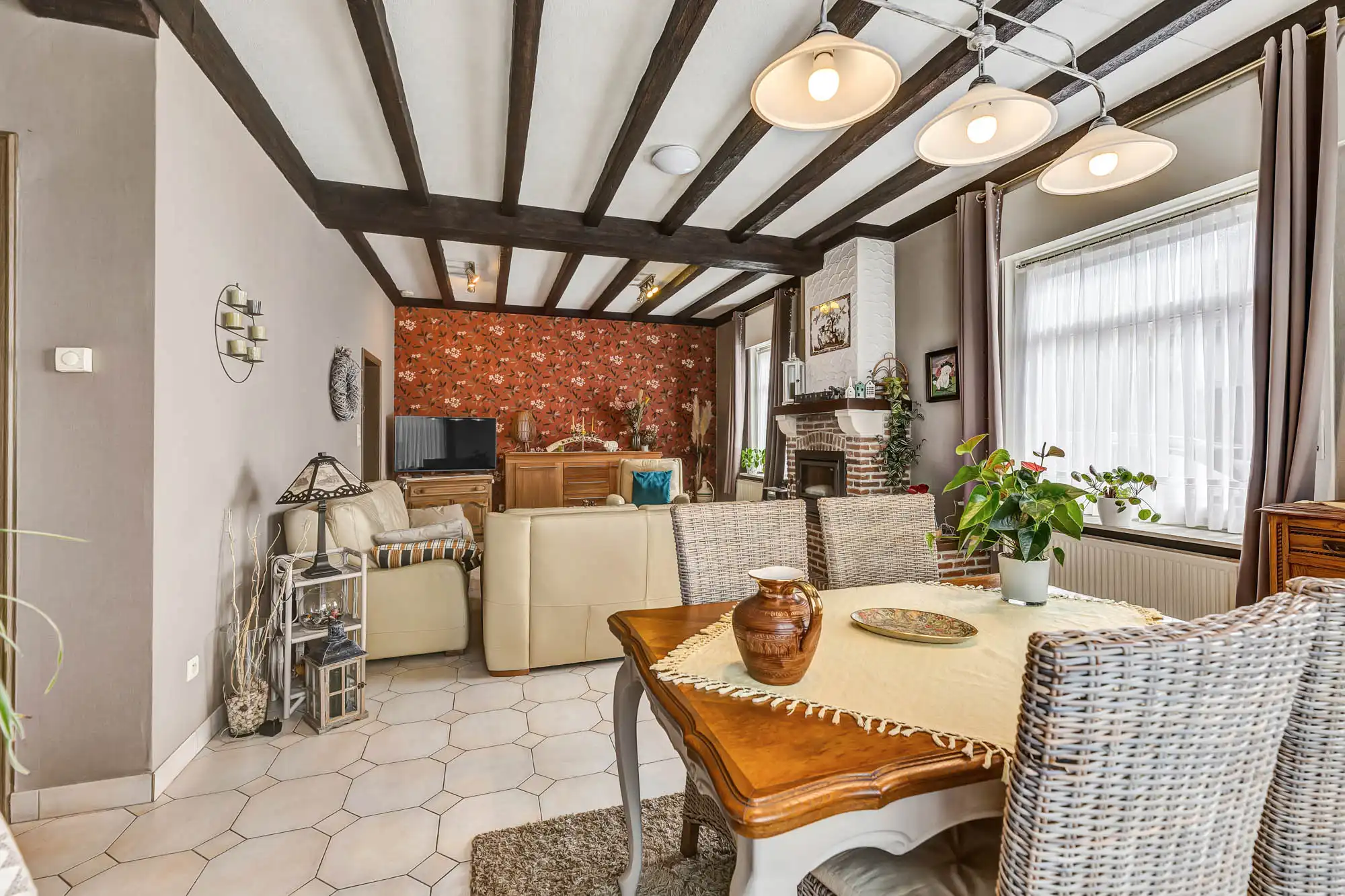 Charmante woning met 4 slaapkamers en garage in Schepdaal! foto 3