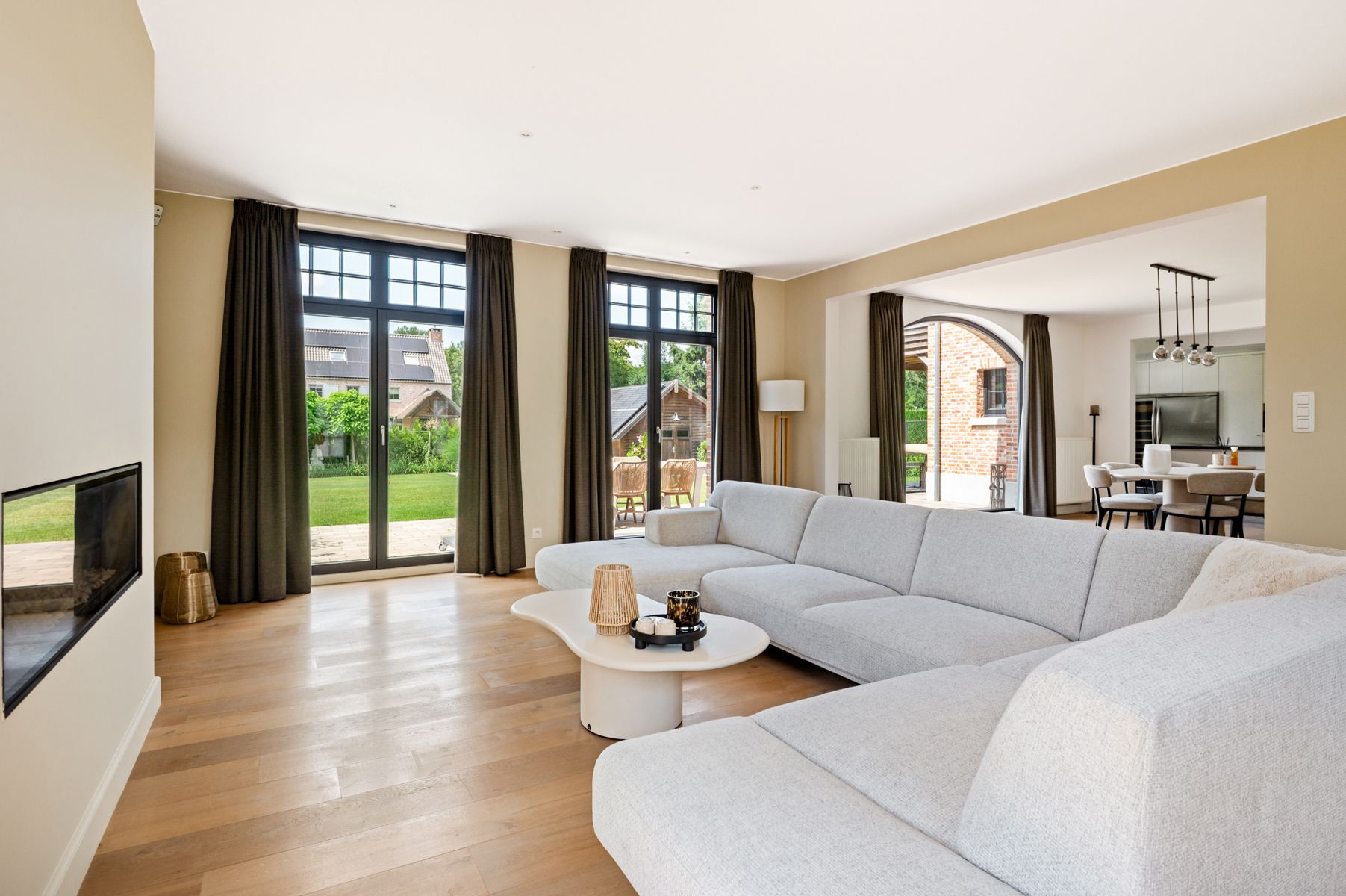 Energiezuinige en instapklare pastorijvilla op ca. 1512 m².  foto 4