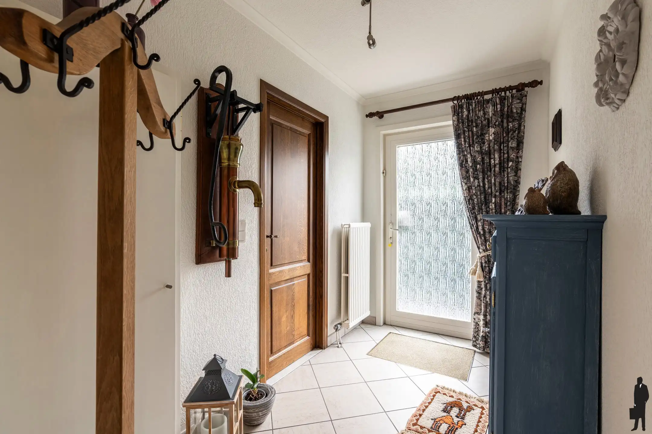 Woning met garage op 615m² grond in centrum Poppel. foto 7