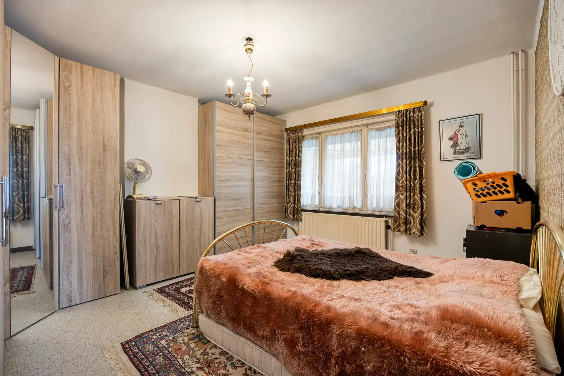 Ruime woning met 3 slaapkamers op vlot bereikbare ligging (Genkersteenweg). foto 6
