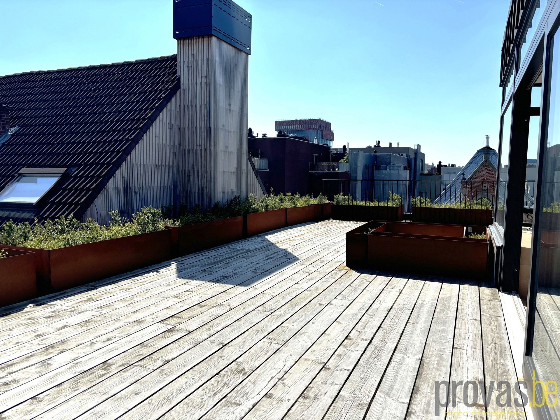 PRACHTIGE PENTHOUSE VAN CA 134 M² MET UNIEK TERRAS CA 102 M² foto 8