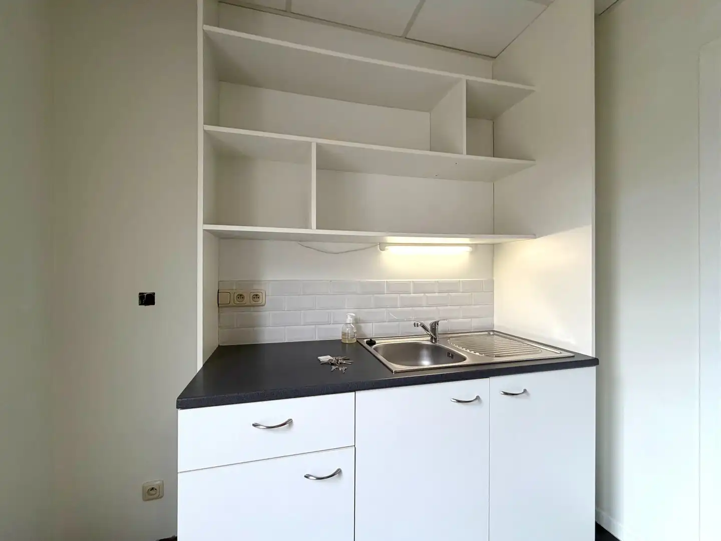 Handelspand op toplocatie! foto 10