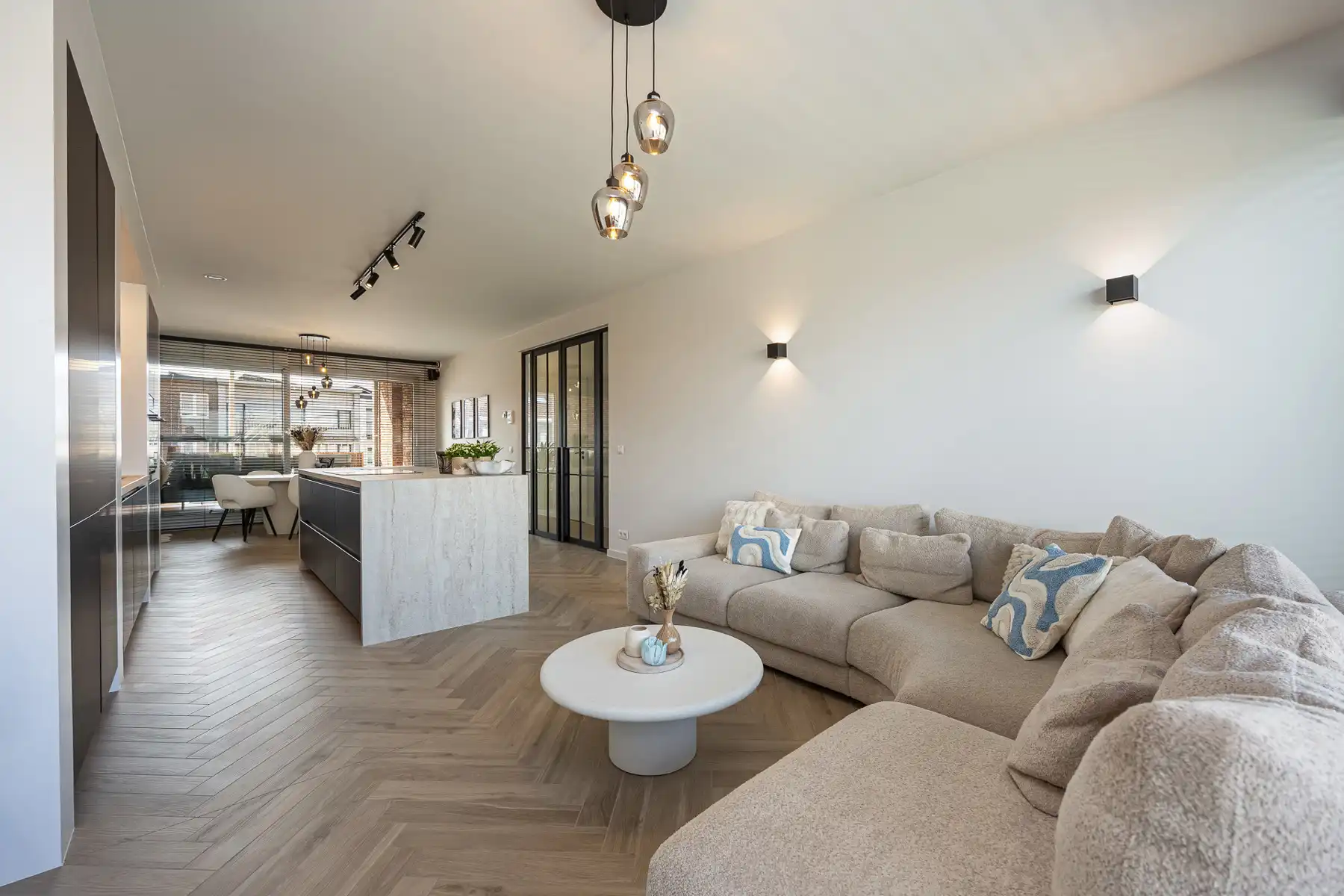 HIGH-END APPARTEMENT MET 2 TERRASSEN foto 8