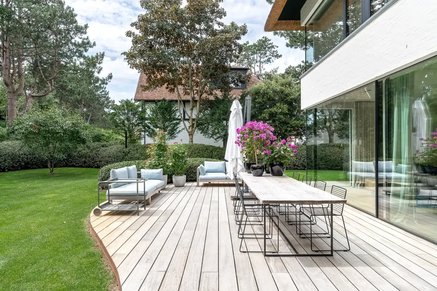 Luxueuze villa gelegen op een zeer rustige en begeerde ligging in het Zoute foto 11