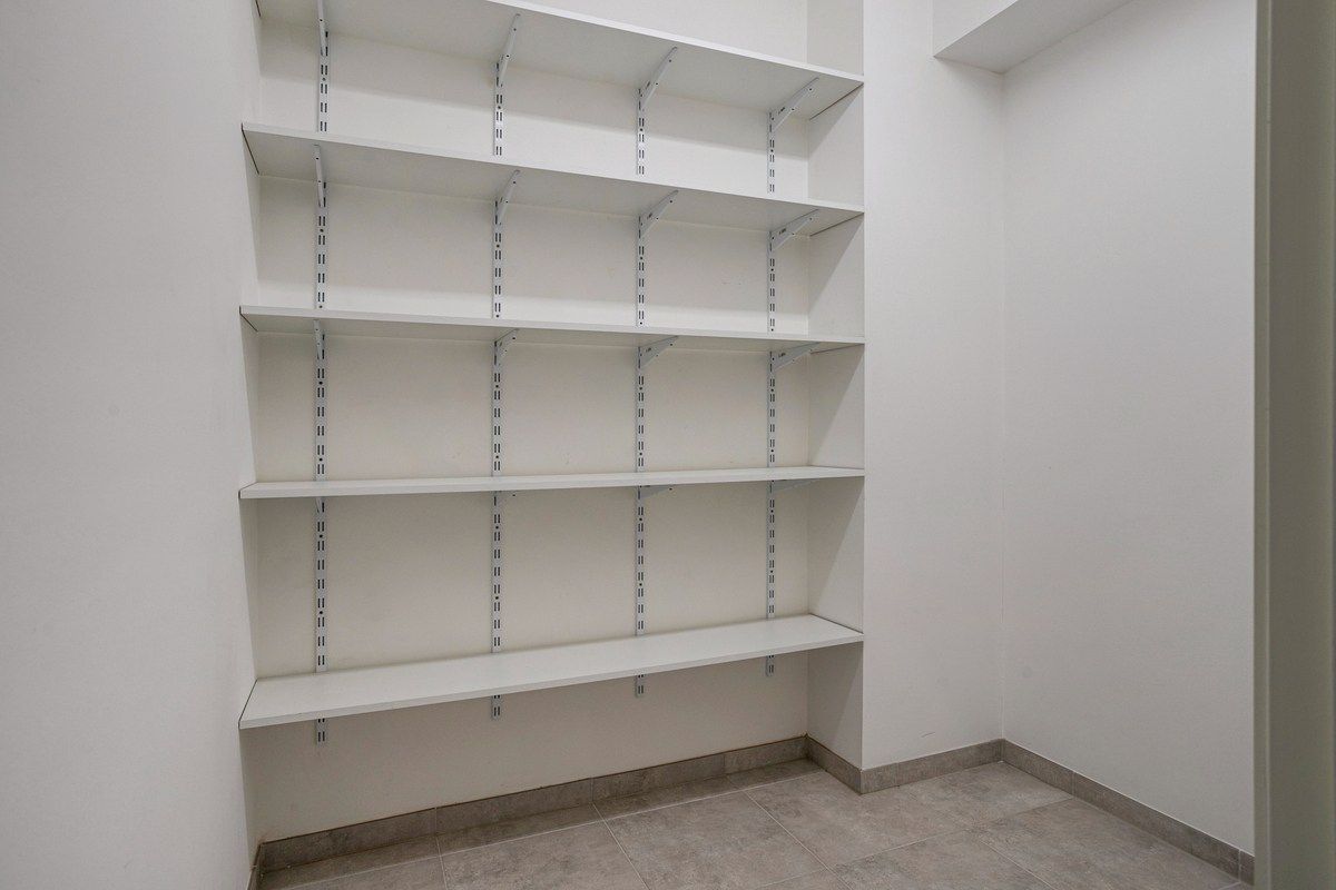 Recente halfopen woning met 4 slaapkamers en garage! foto 19