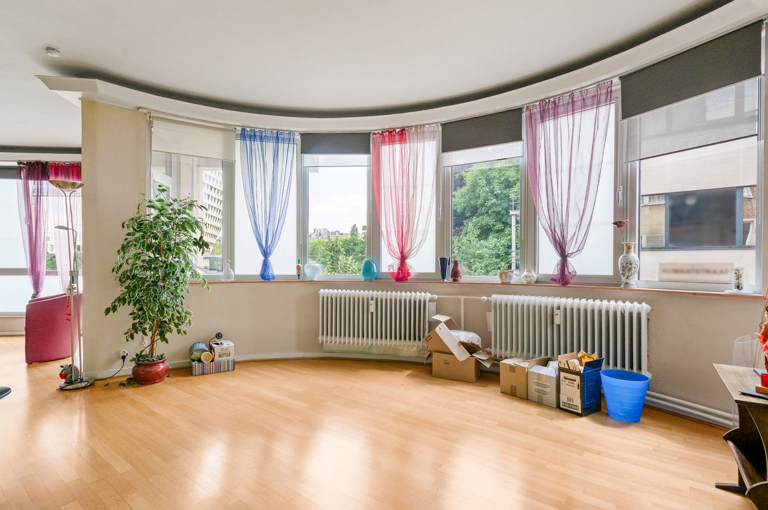 Zéér ruim appartement met 3 slaapkamers en terras in Antwerpen! foto 3
