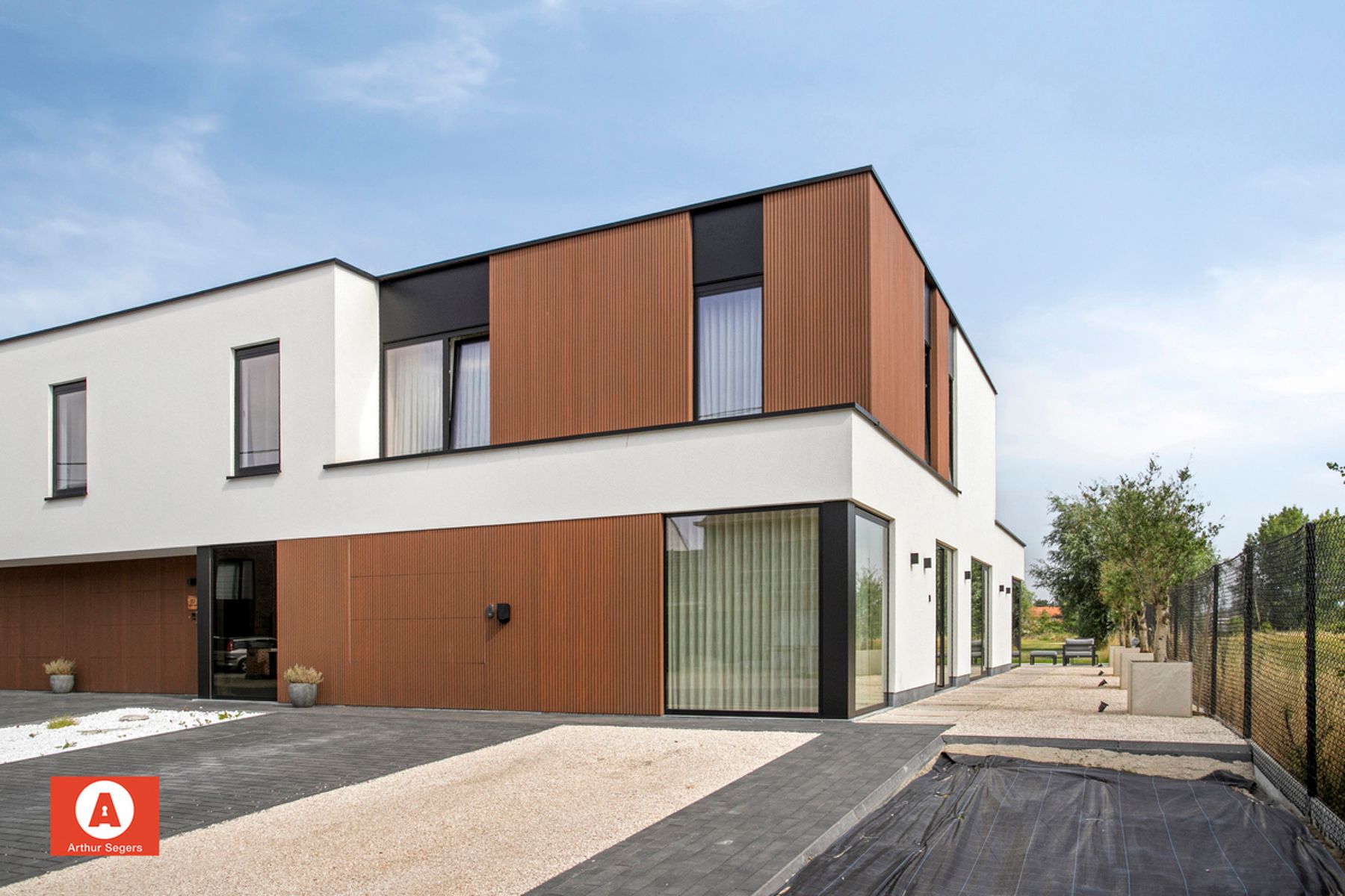 Zeldzame en energiezuinige designparel in Japandi-stijl foto 4