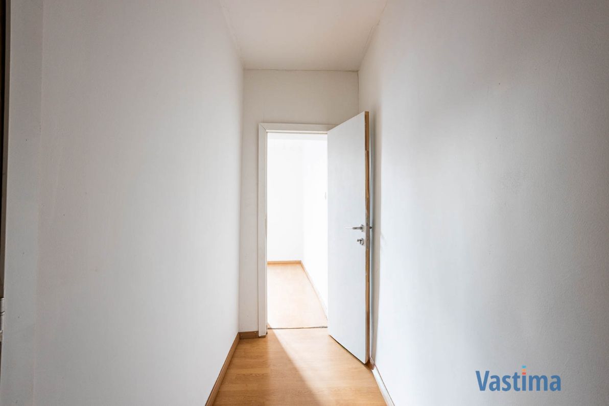 Lichtvolle starterswoning met zuid gerichte tuin foto 12