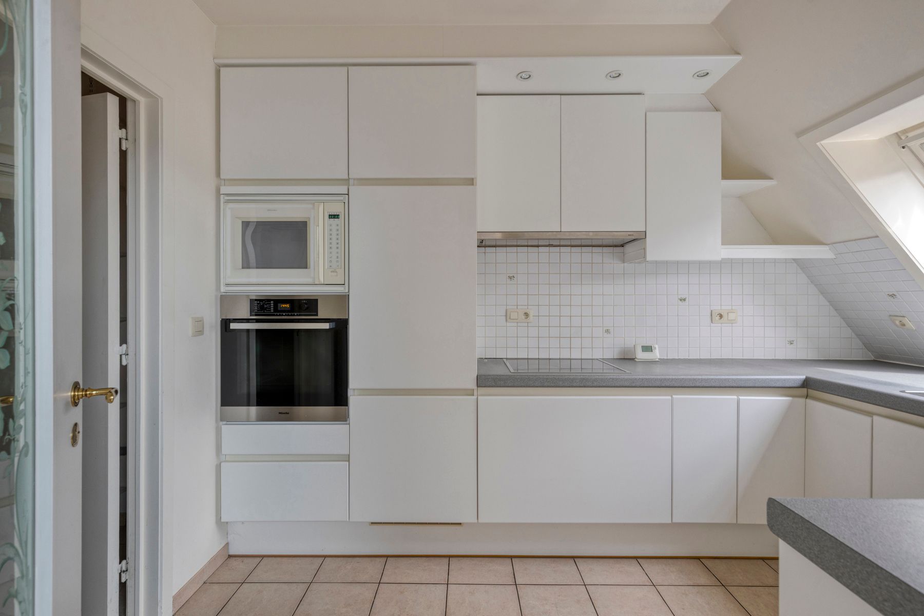 Instapklaar appartement van 153m² !!! met garage en standplaats !!! foto 9