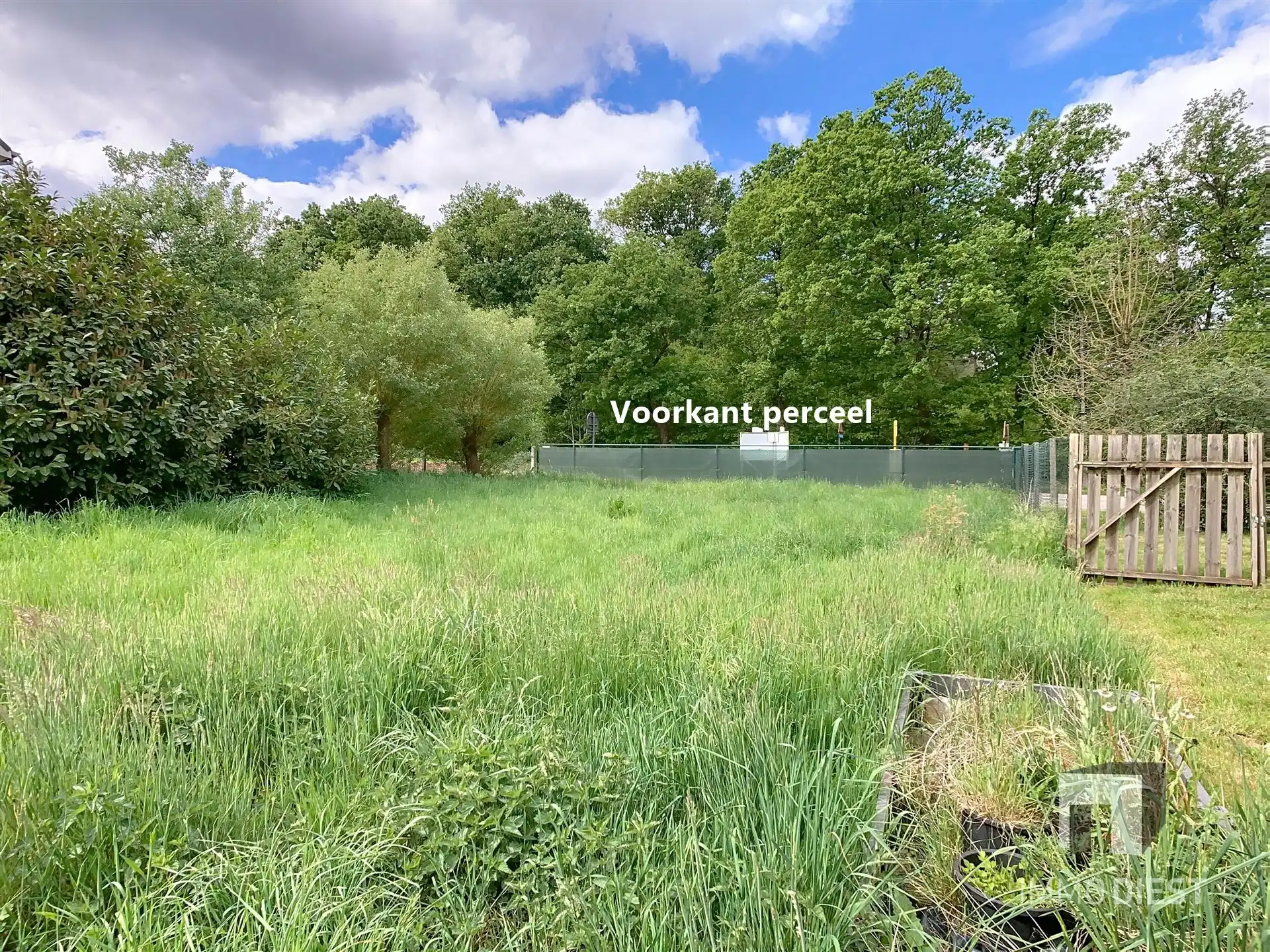 Nog te bouwen villa op knappe bouwgrond voor open bebouwing 18,66are foto 6