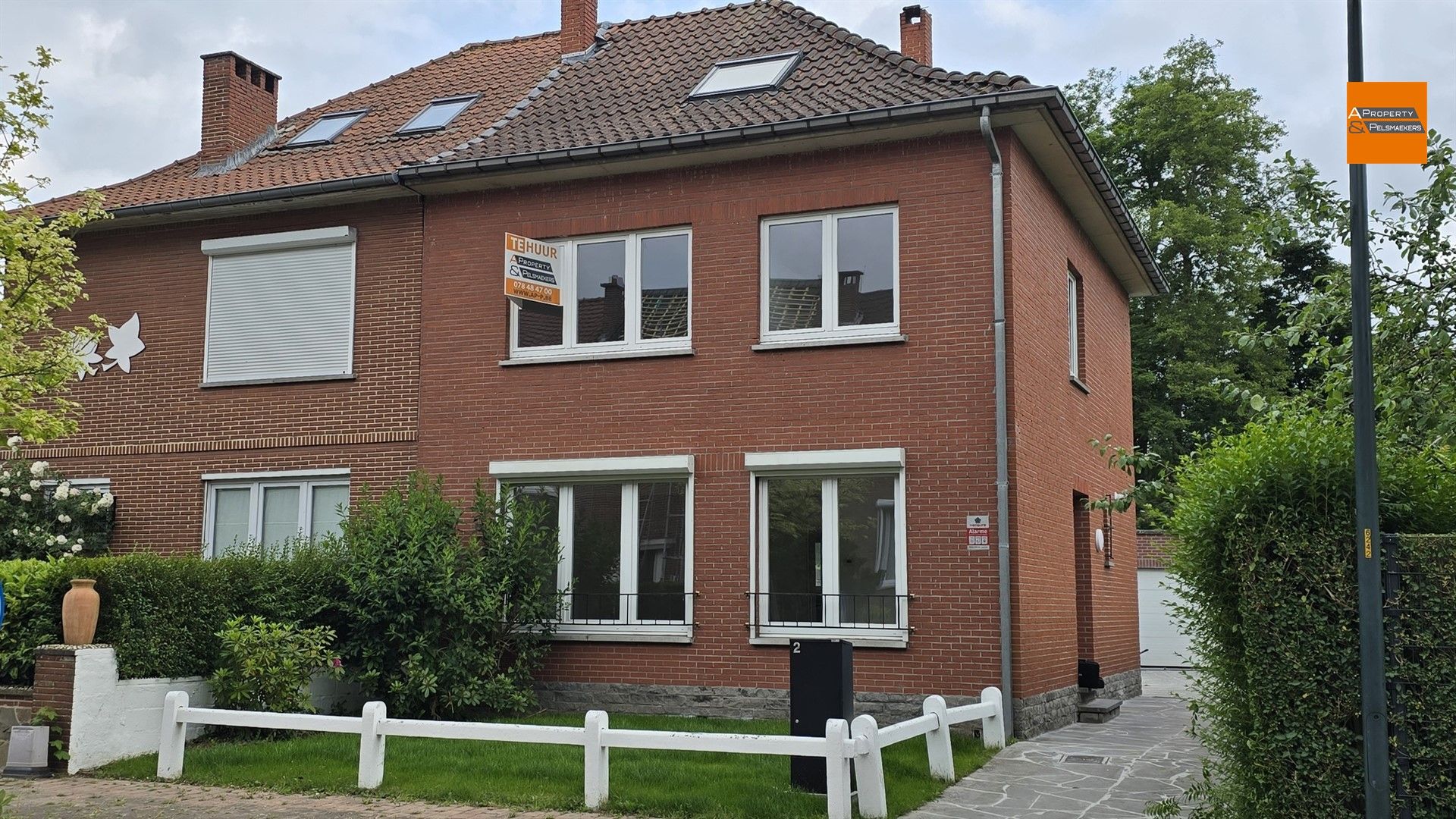 ()=>{if(producerUpdateValueVersion(node),producerAccessed(node),node.value===ERRORED)throw node.error;return node.value} 1932 SINT-STEVENS-WOLUWE