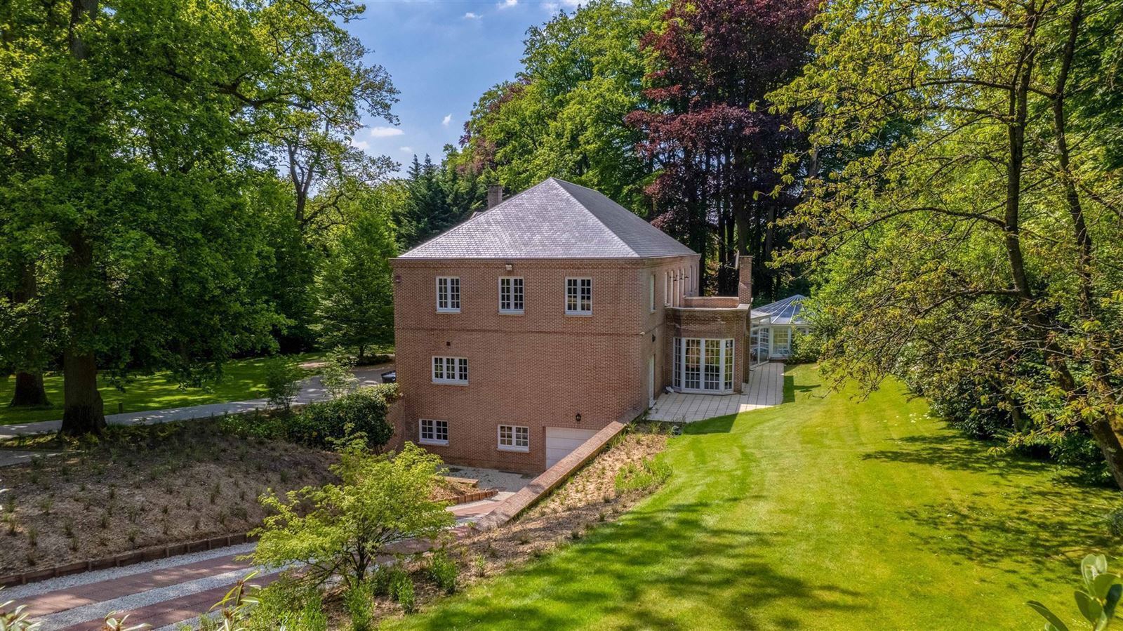 Prachtig landhuis met zwembad op 65are met 6 slaapkamers en 3 badkamers foto 23