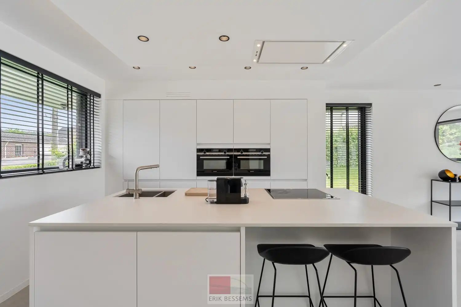 Energiezuinige, moderne woning met een bewoonbaar oppervlakte van circa 195 m², gelegen op een perceel van 776 m² in een rustige en groene omgeving. foto 11