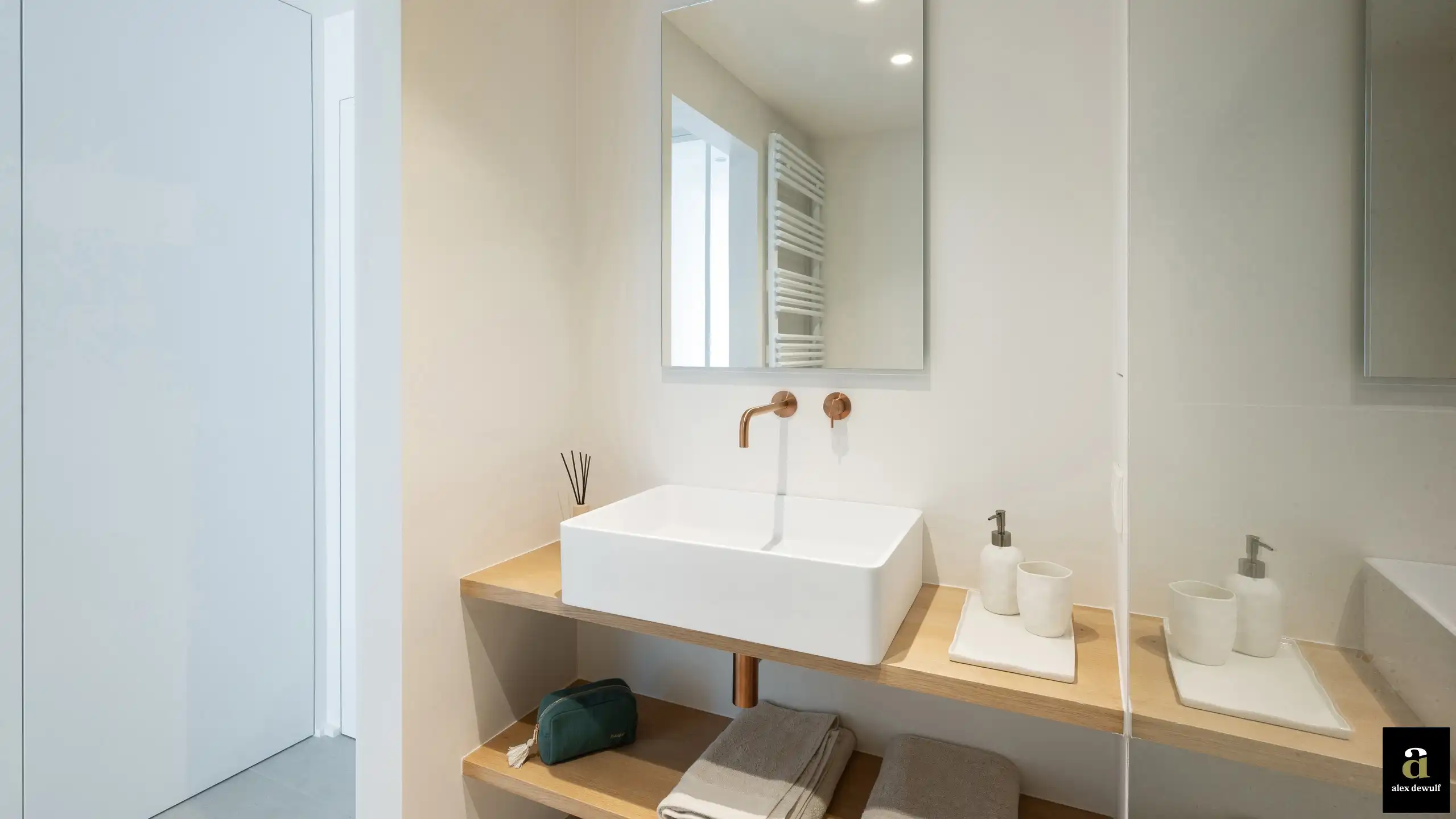 Mooi appartement gelegen op de Zeedijk, vlak bij het Rubensplein. foto 12