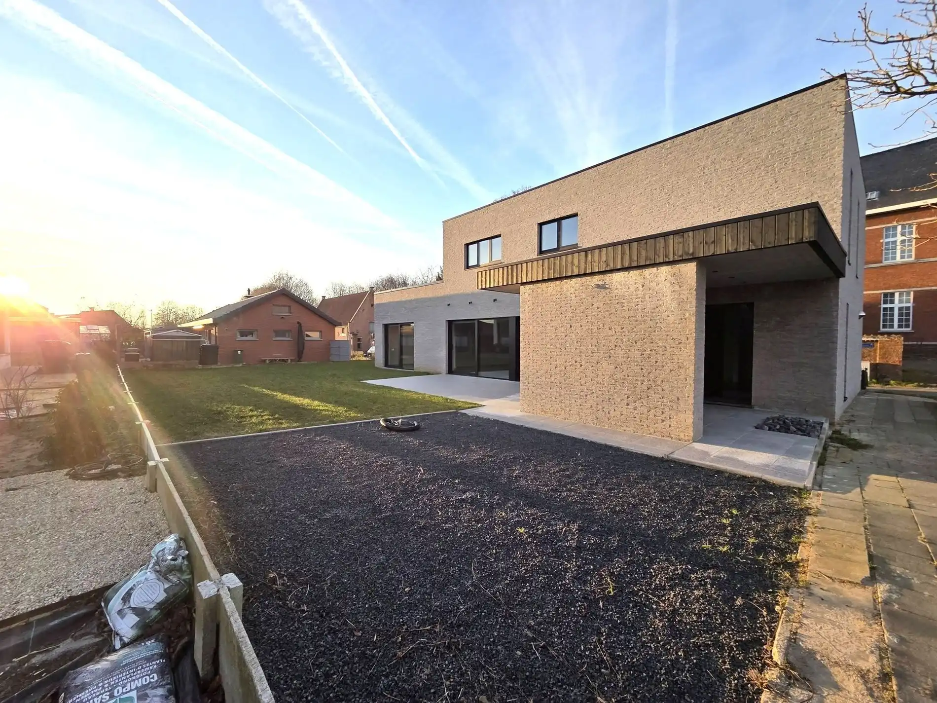 Viergevelvilla...Bouwjaar 2018...Einde bouw 2025...6 slaapkamers... foto 18