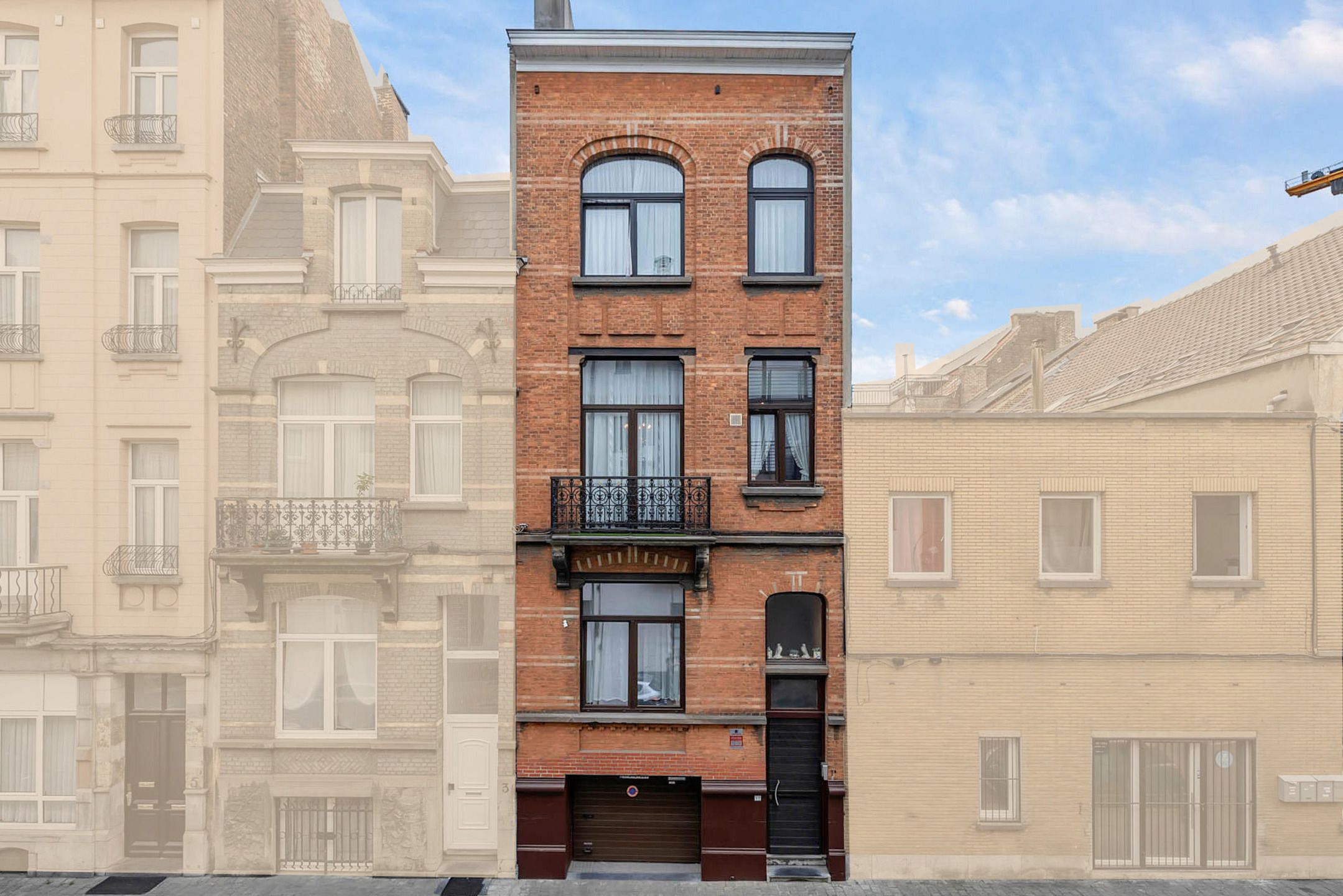 Woning te koop in Anderlecht! foto {{pictureIndex}}